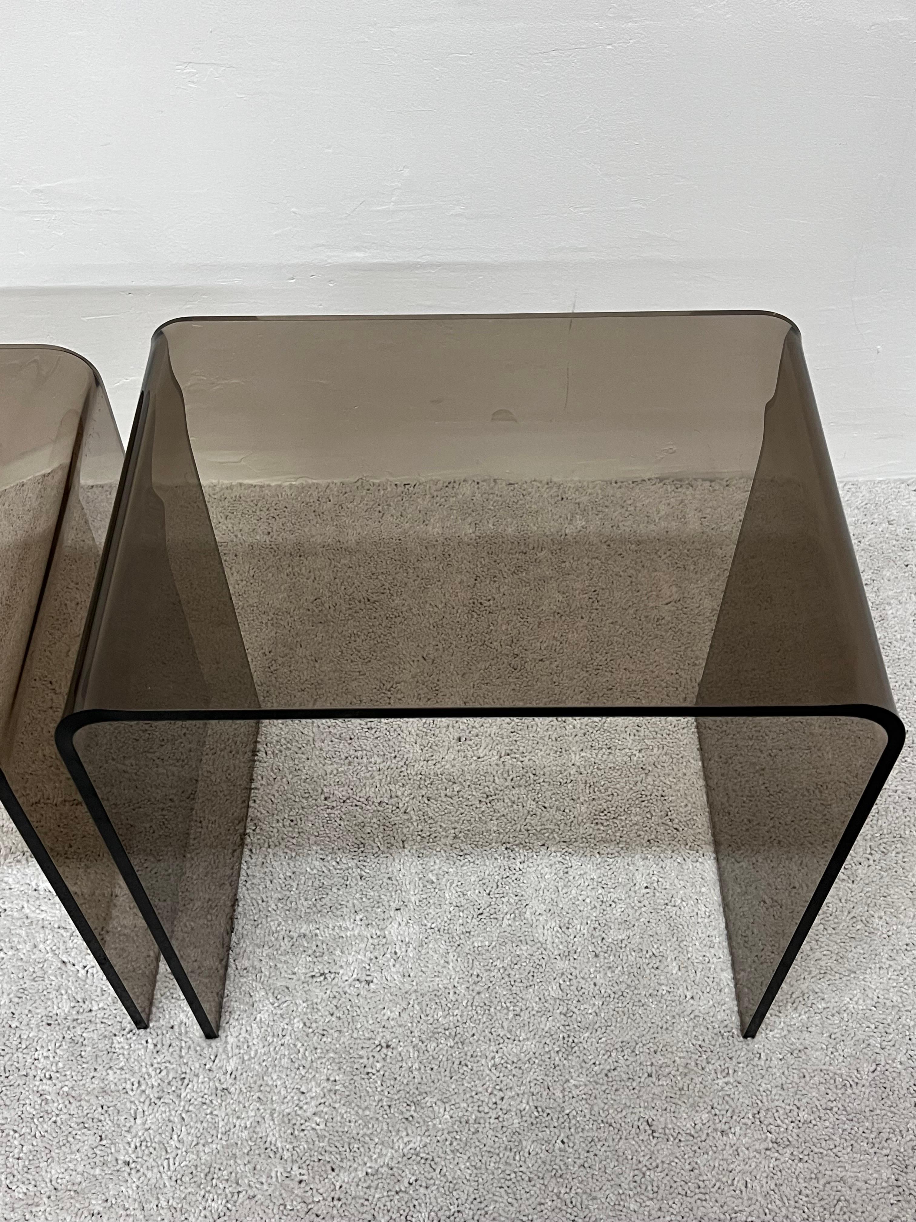 Mid-Century Modern Smoked Brown Lucite Nesting Tables, Set of Three 6