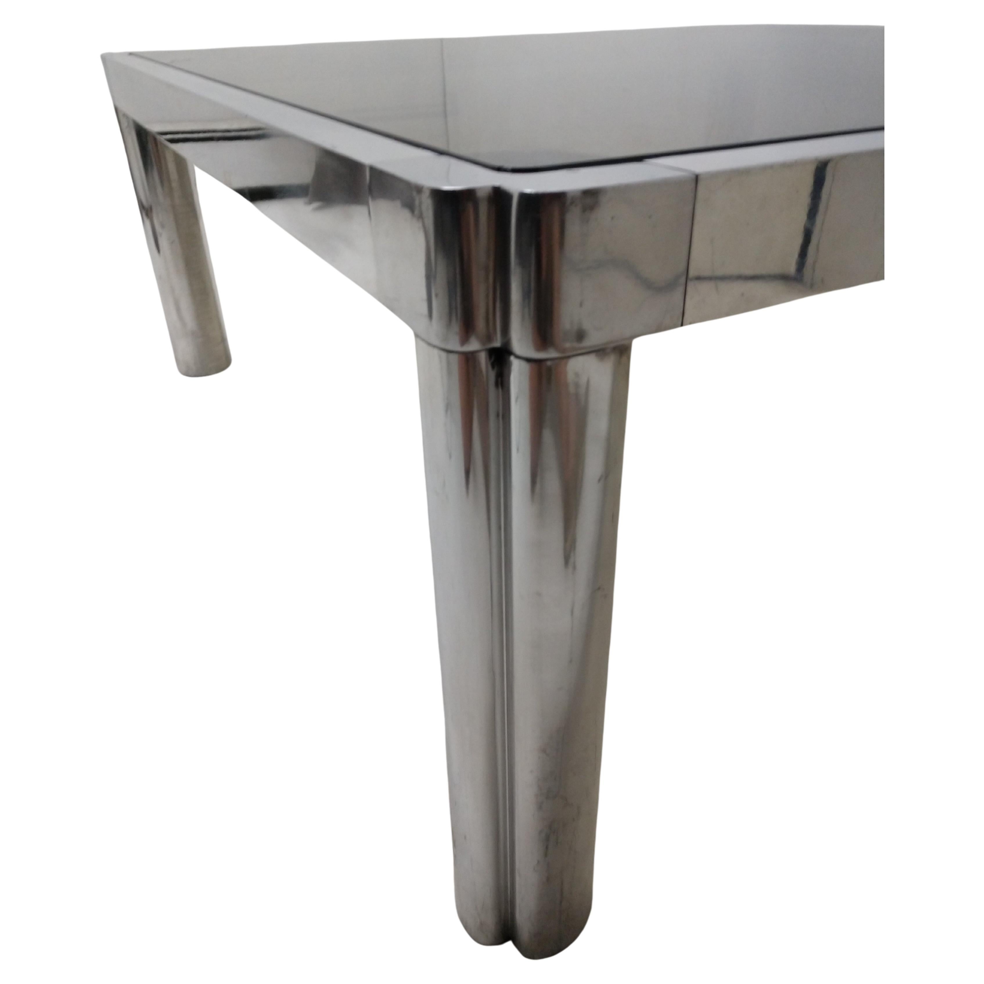 Mid-Century moderno Cocktail Tables in vetro fumé di Kho Liang per Artifort, un tavolo moderno di metà secolo in vendita