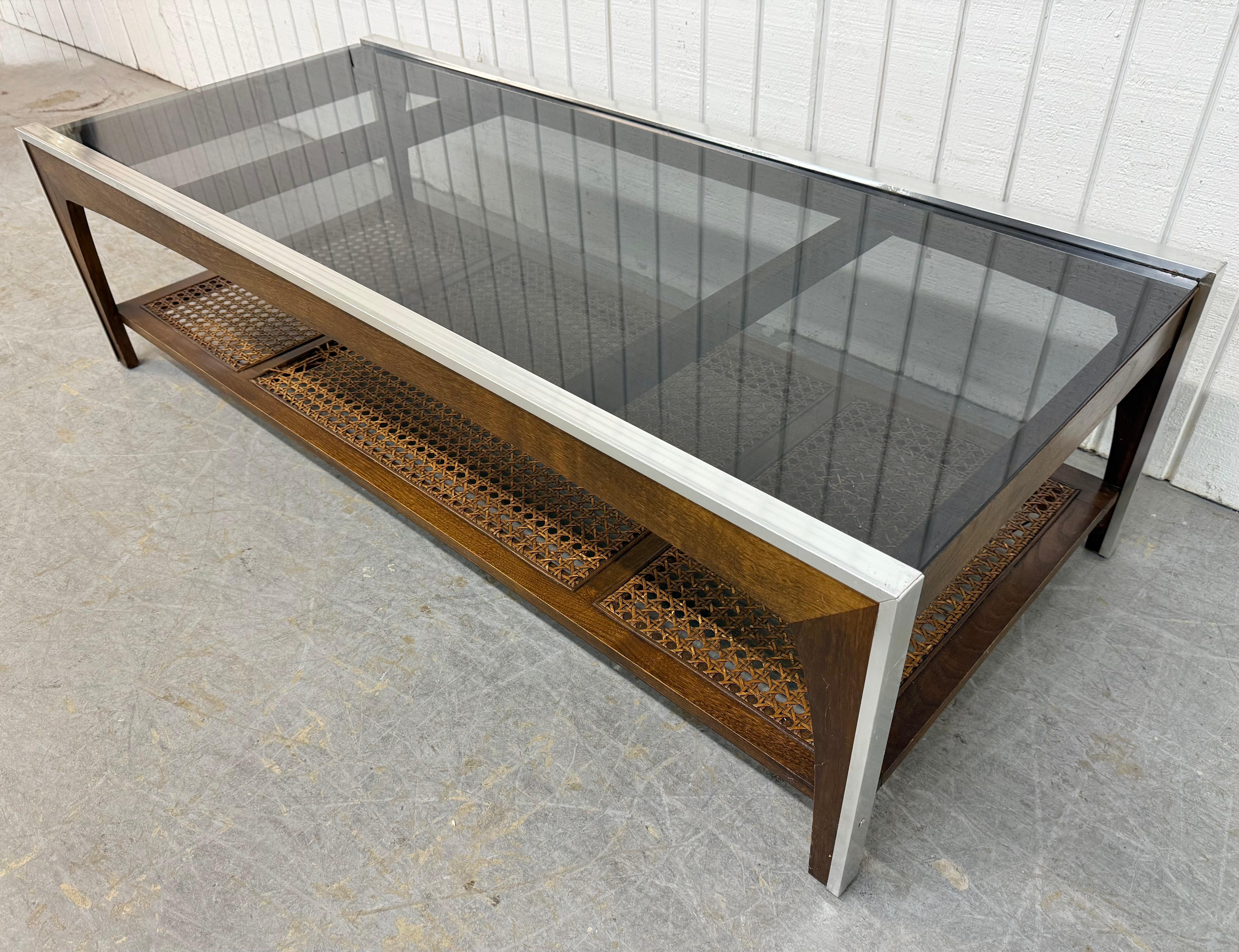 Mid-Century Modern Table basse en verre fumé moderne du milieu du siècle en vente