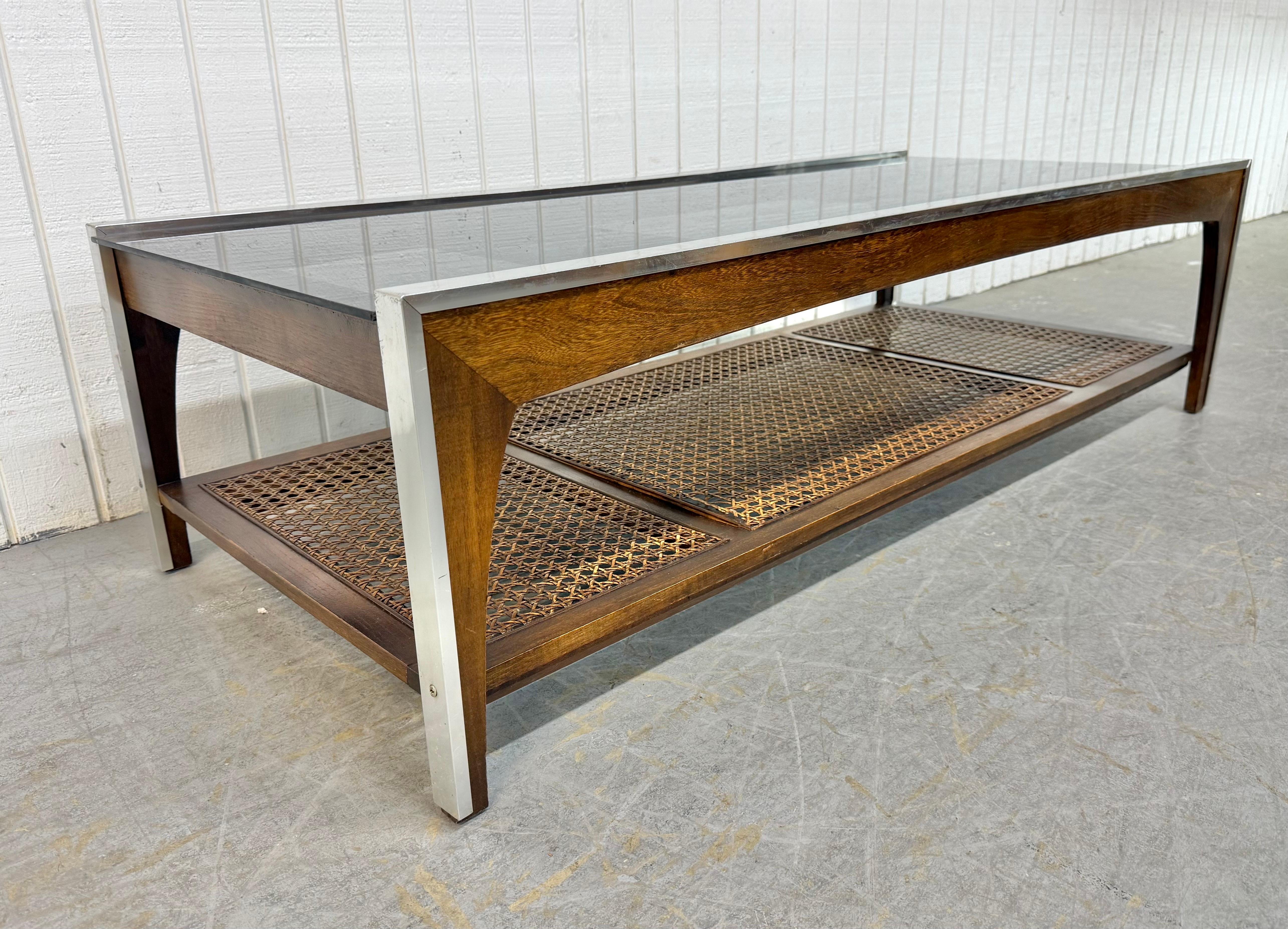Table basse en verre fumé moderne du milieu du siècle Bon état - En vente à Clarksboro, NJ