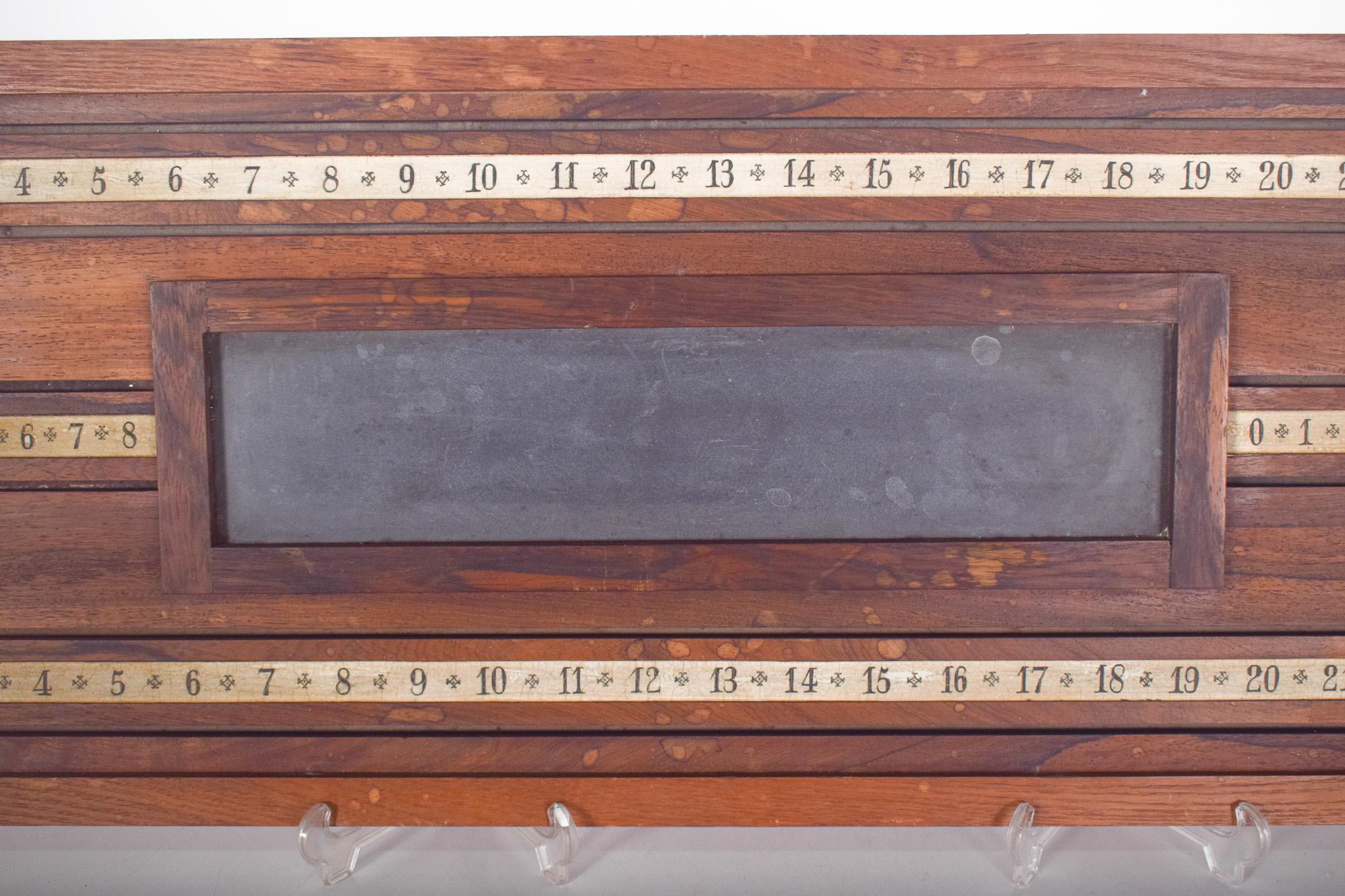 Mid-Century Modern Mid Century Modern Snooker Marker For Sale