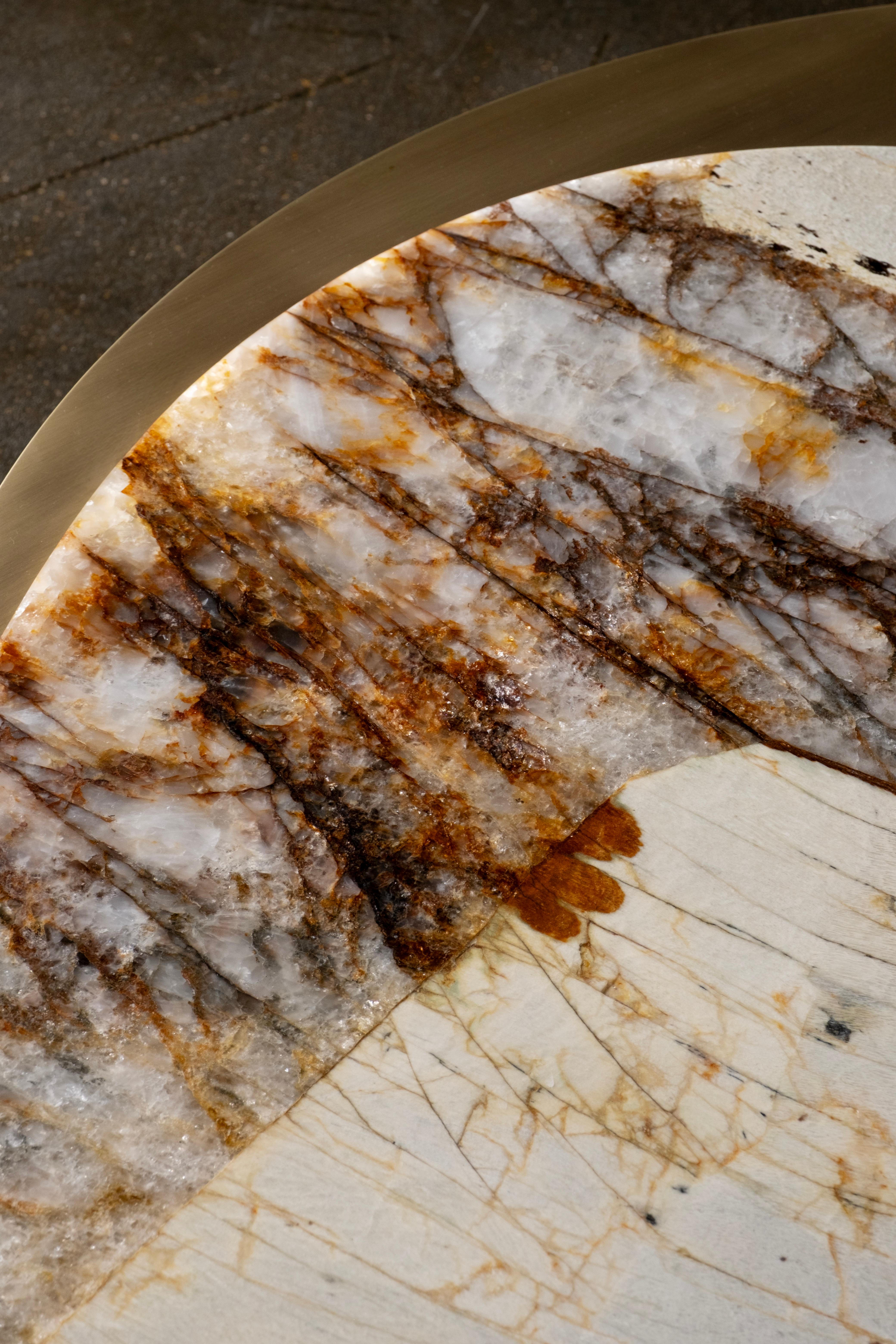 Table basse Soajo moderne du milieu du siècle, laiton, quartz de Patagonie, par Greenapple en vente 2