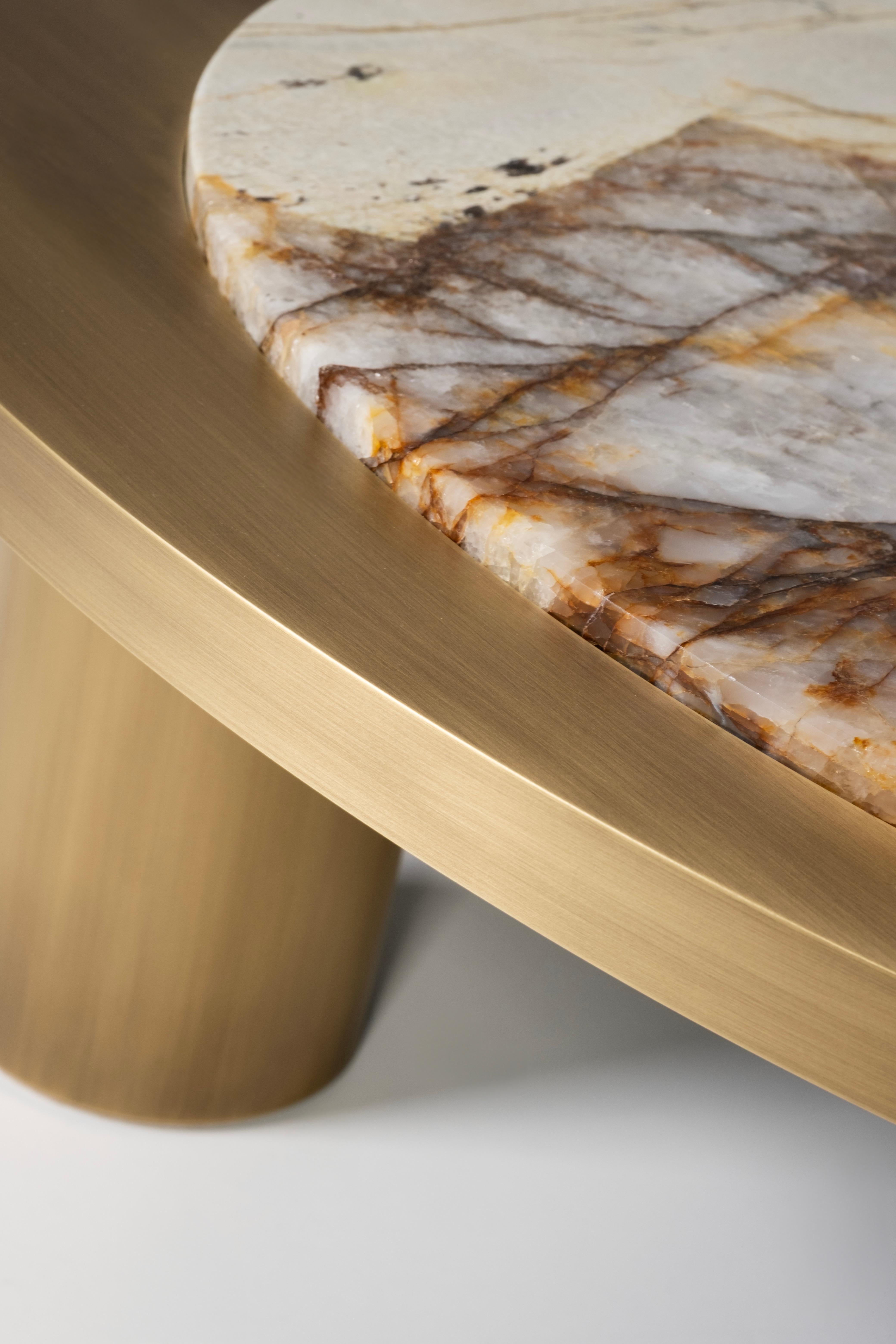 Laiton Table basse Soajo moderne du milieu du siècle, laiton, quartz de Patagonie, par Greenapple en vente
