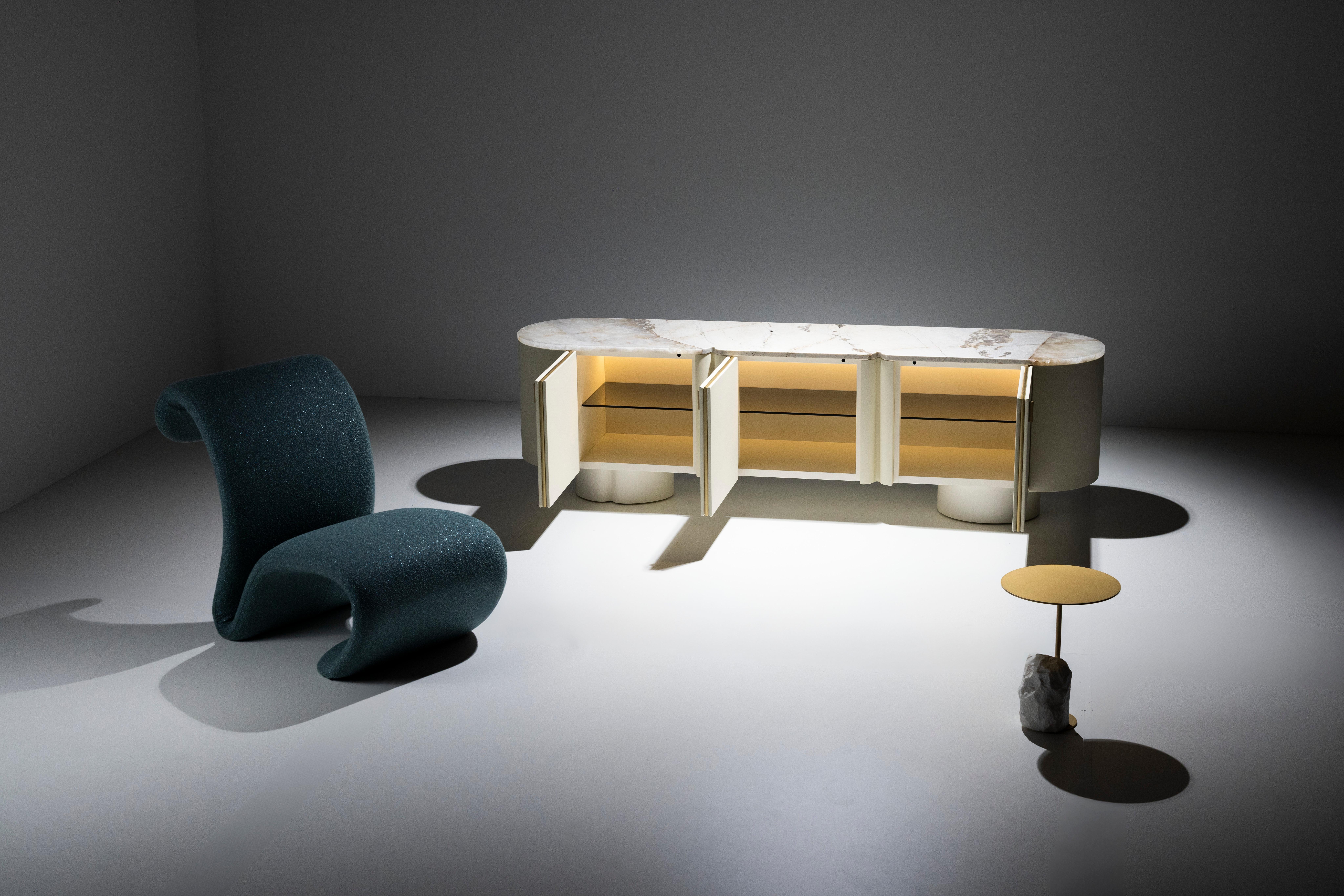 Credenza Socalco moderna di metà secolo, Patagonia, ottone, fatta a mano da Greenapple in vendita 4