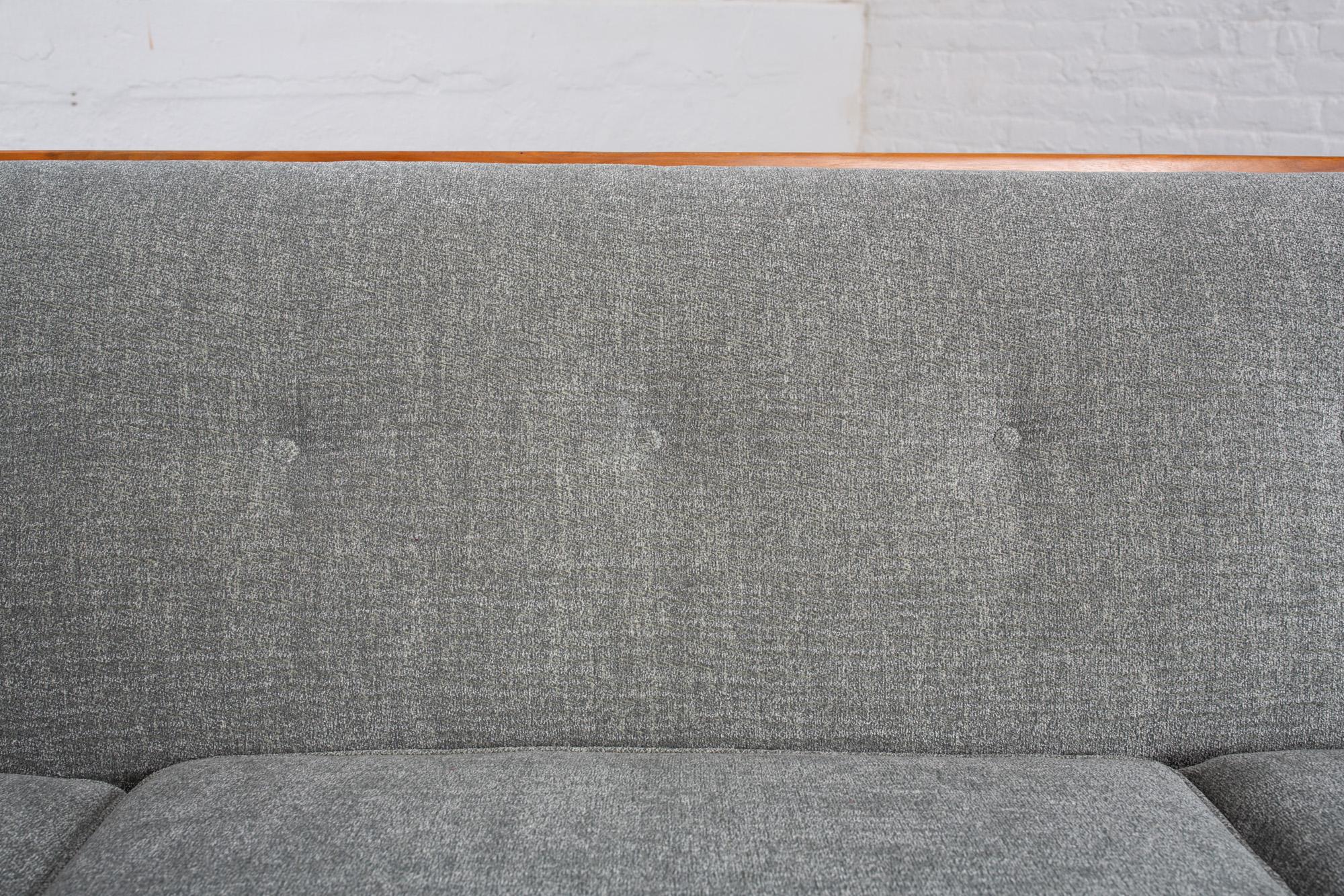 Mid-Century Modern Sofa Attributed to Paul McCobb In Good Condition In New York, NY