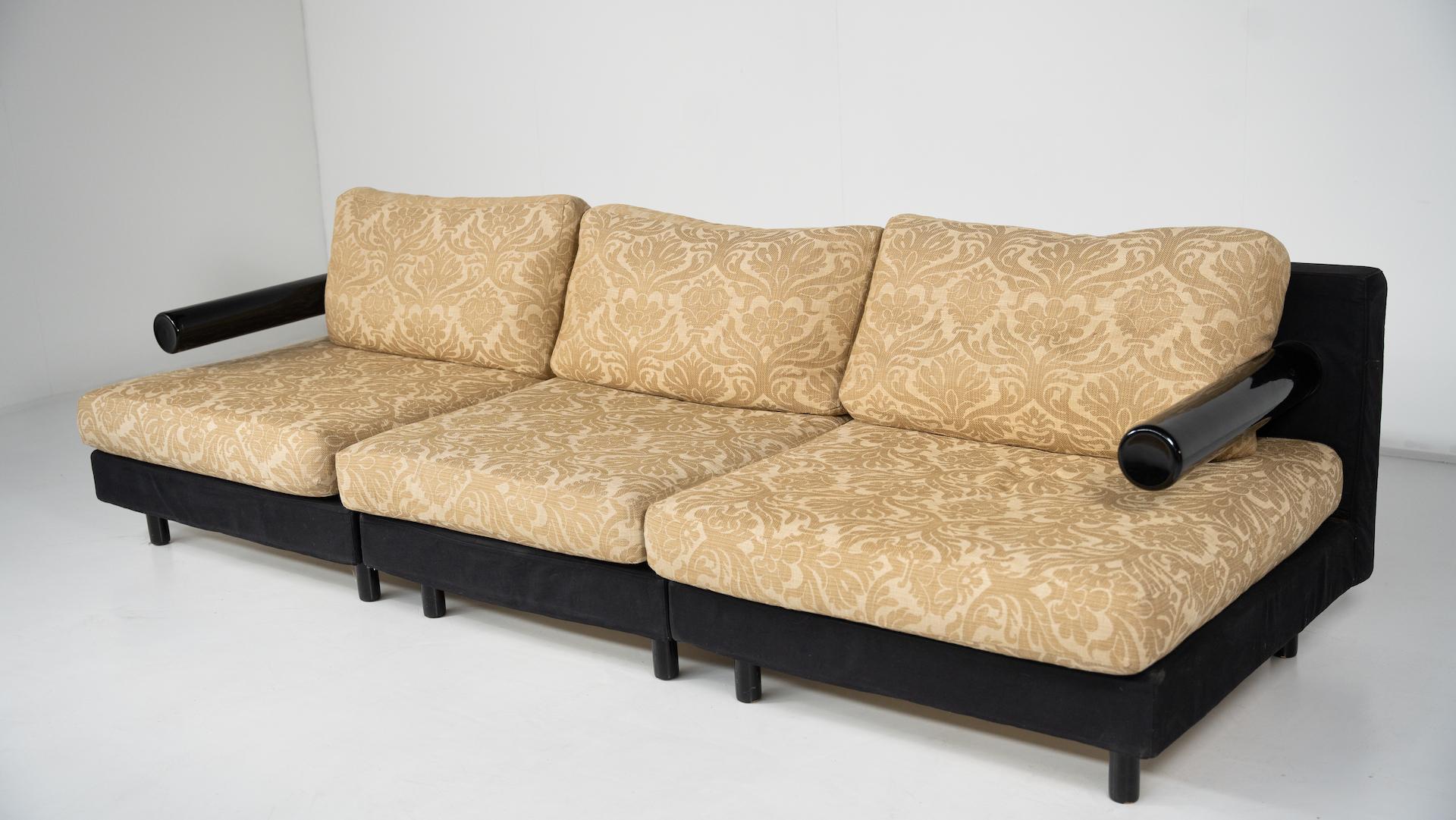 Mid-Century Modern Sofa by Antonio Citterio for B&B Italia, 1980s For Sale 1