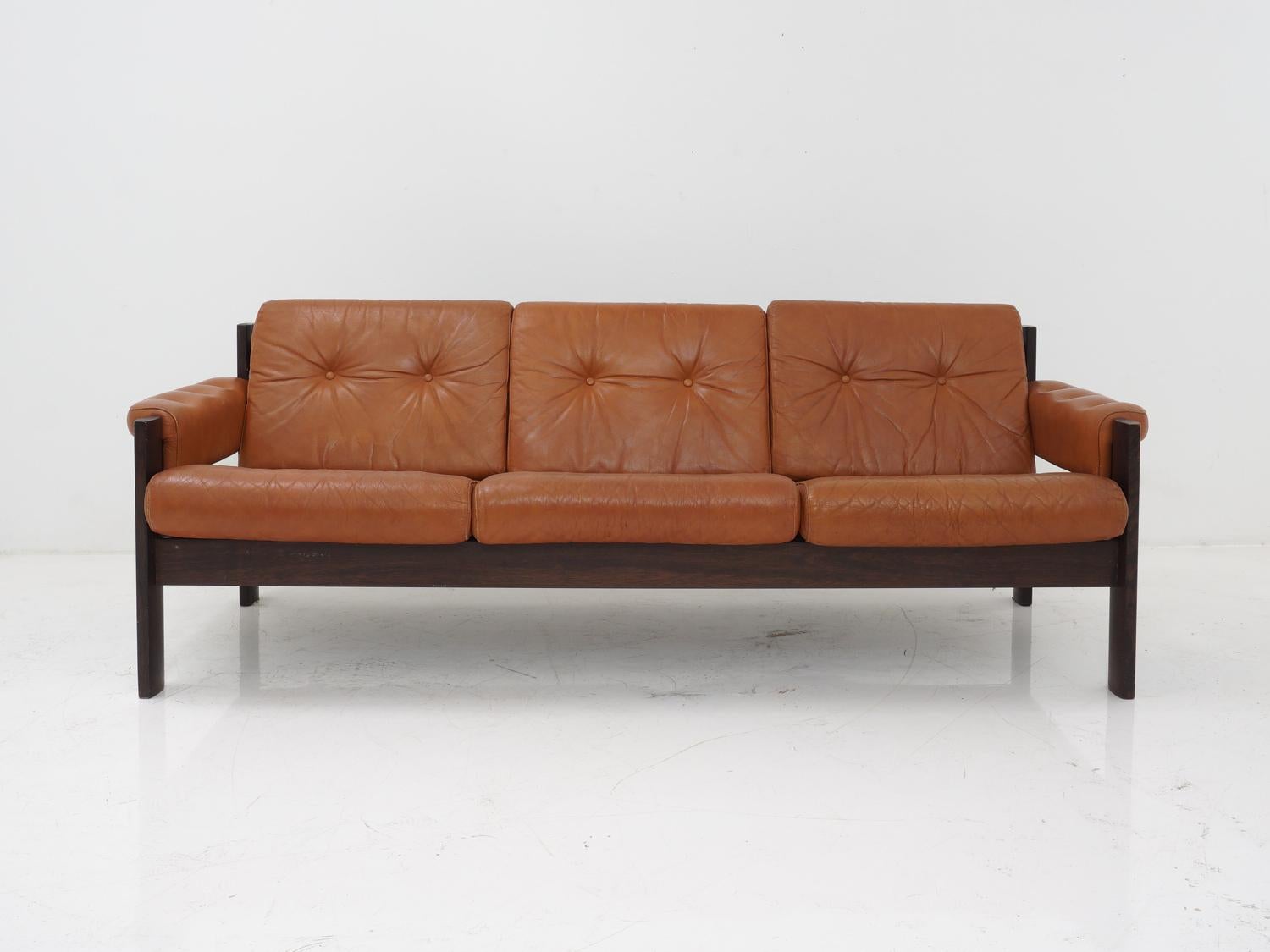 Ekornes Stressless products are made from high-quality materials and designed by world renowned designers – so not only do they look great now but over time, these pieces will only get better!

- 29