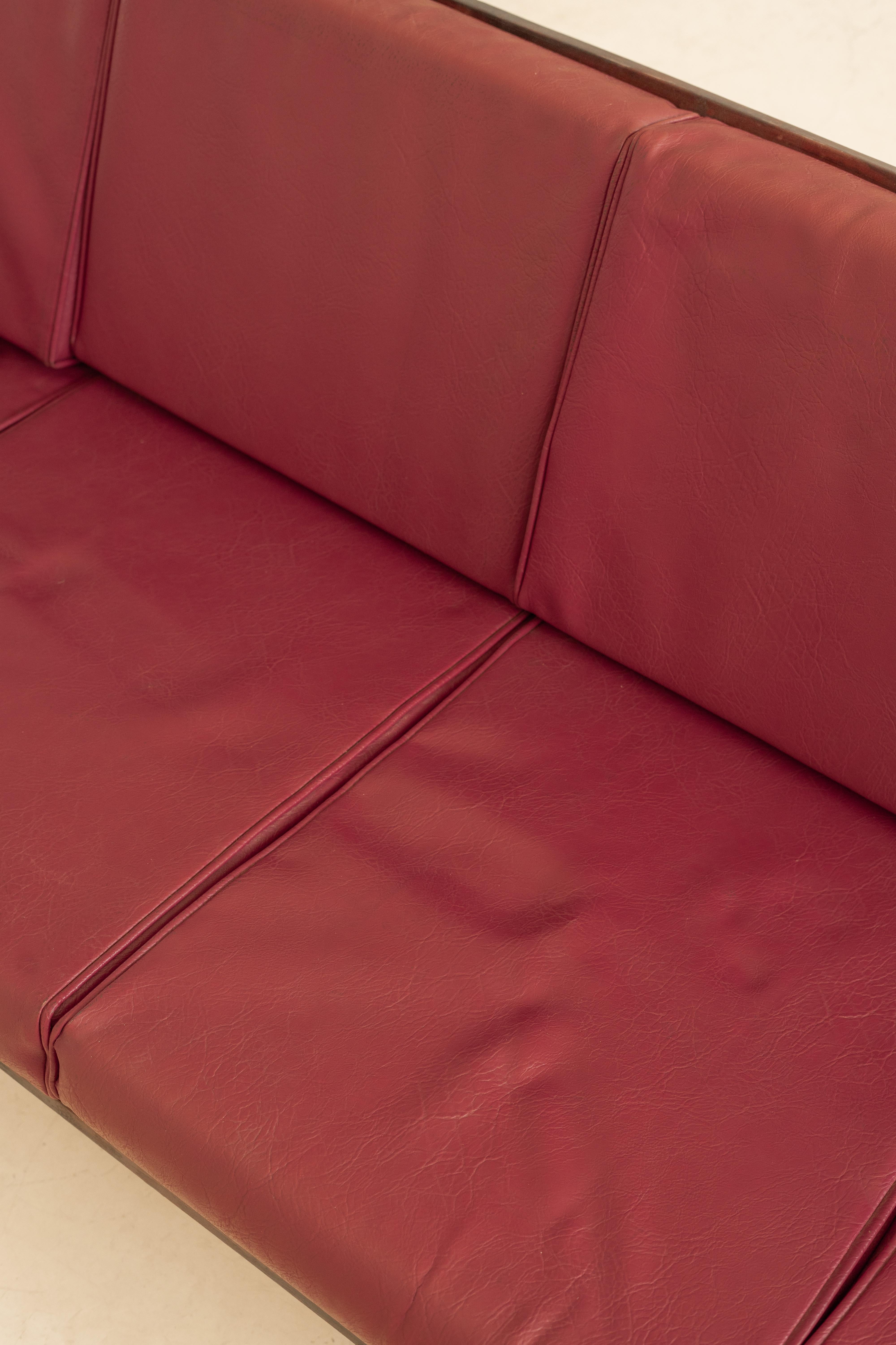 Mid-Century Modern Sofa by Liceu de Artes e Ofícios, 1950's For Sale 3