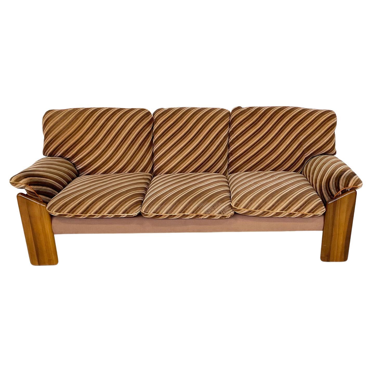 Mid-Century Modern Sofa by Sapporo for Mobil Girgi, 1970s For Sale