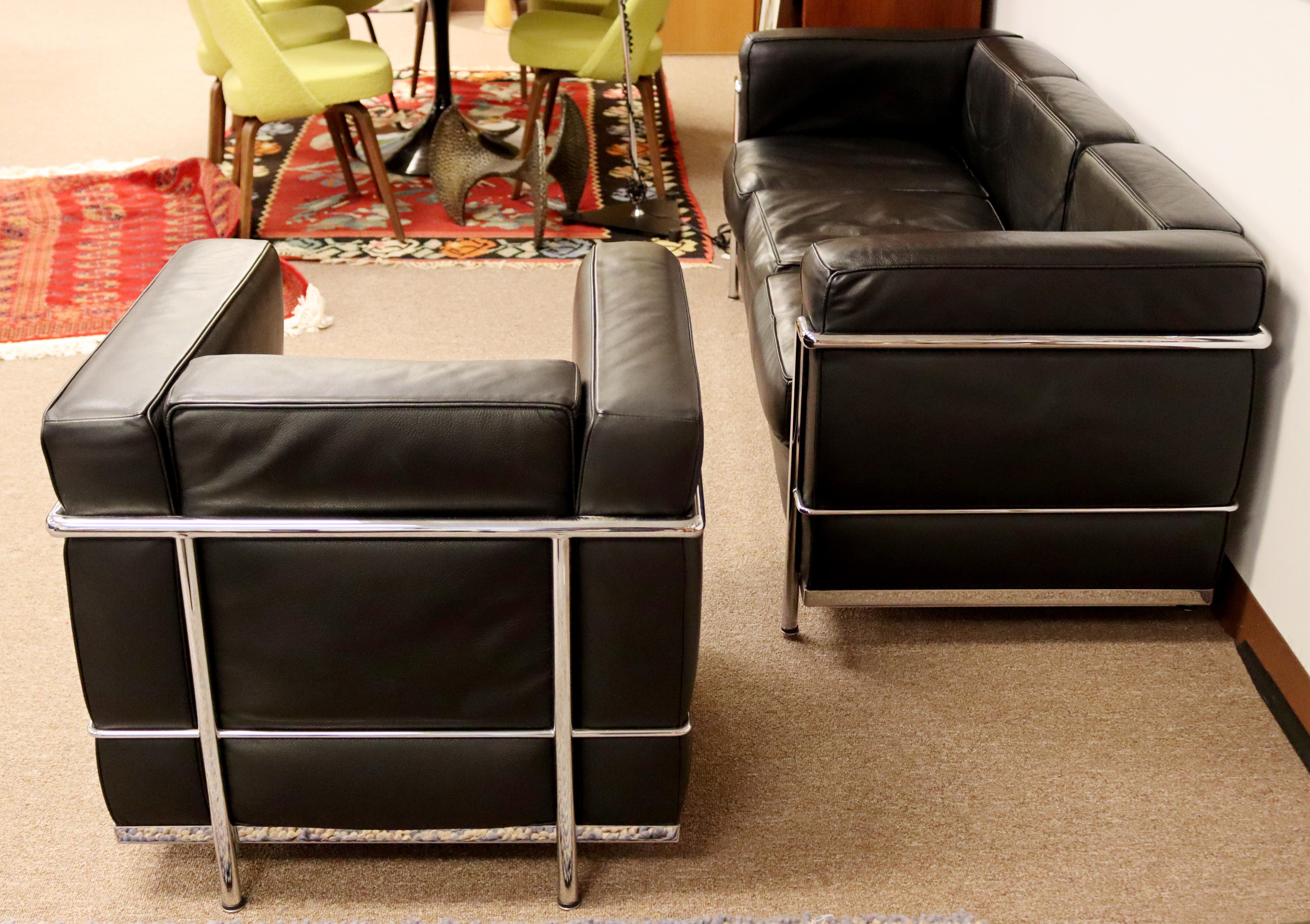 Mid-Century Modern Sofa Chair Set Corbusier Style Chrome Black Leather Italy 70s In Good Condition In Keego Harbor, MI