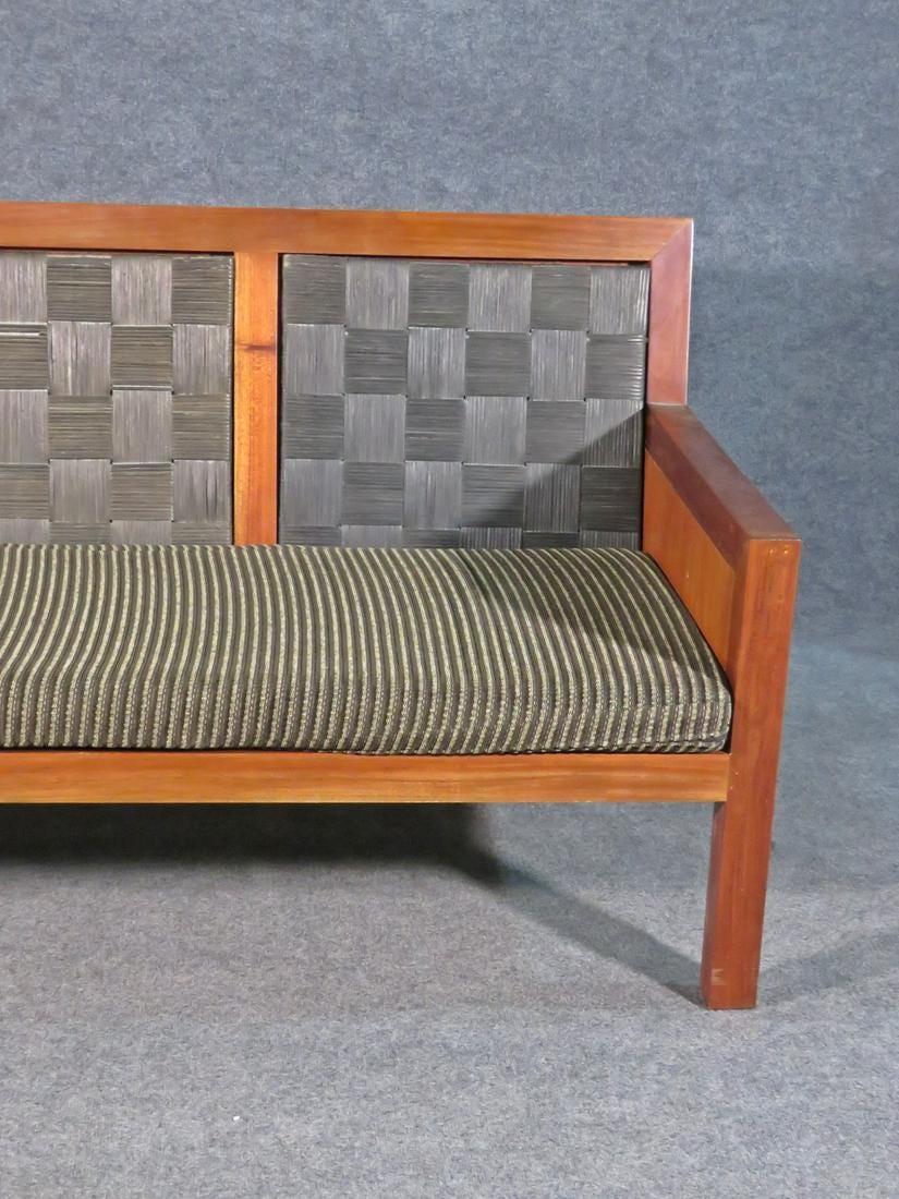 20th Century Mid-Century Modern Sofa For Sale