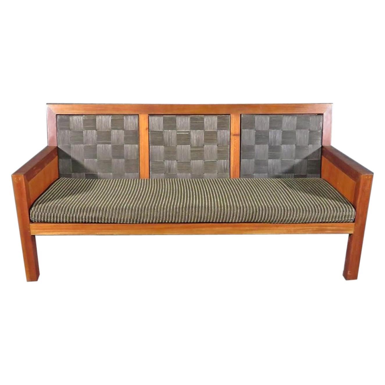 Modernes Sofa aus der Mitte des Jahrhunderts