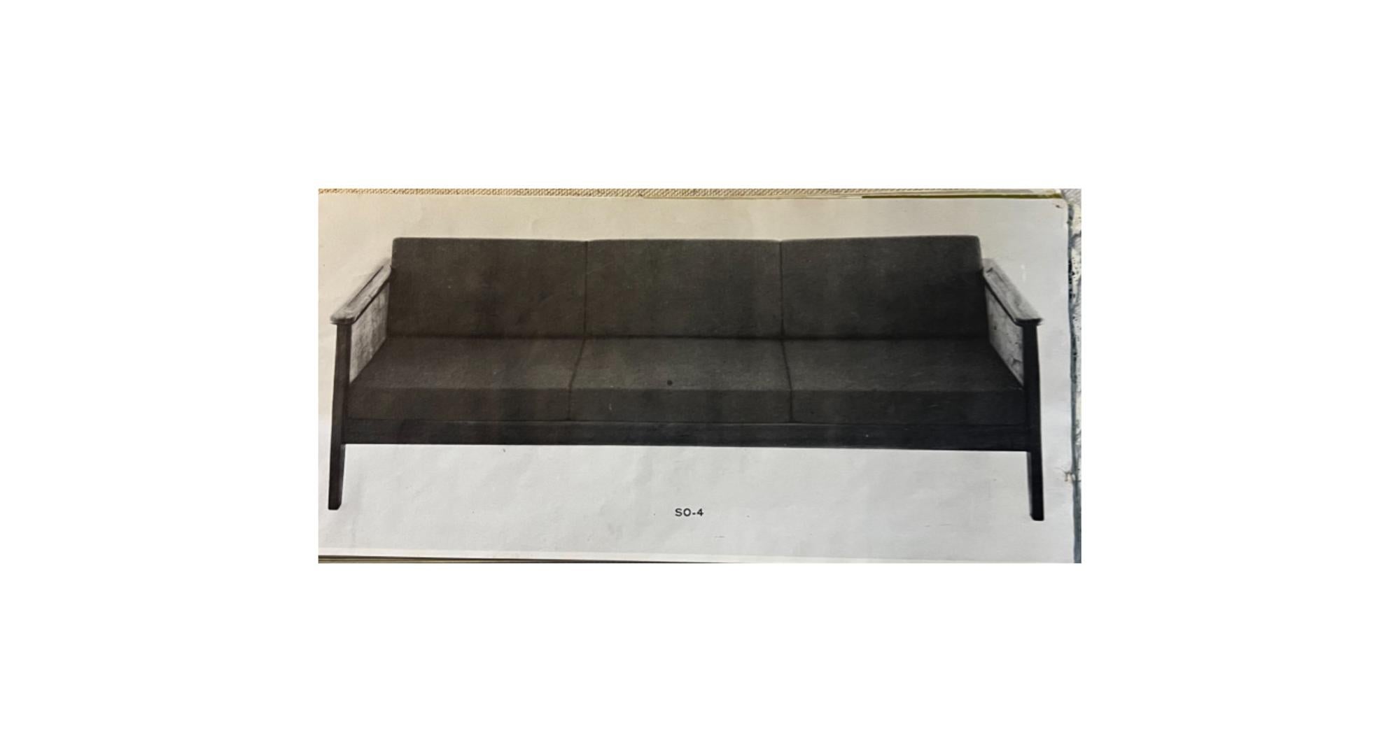 Mid-Century Modern Sofa in Hardwood & Fabric, Fatima, c. 1960 For Sale 10