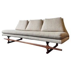 Mid-Century Modern Sofa in the Manner of Adrian Pearsall for Craft Associates