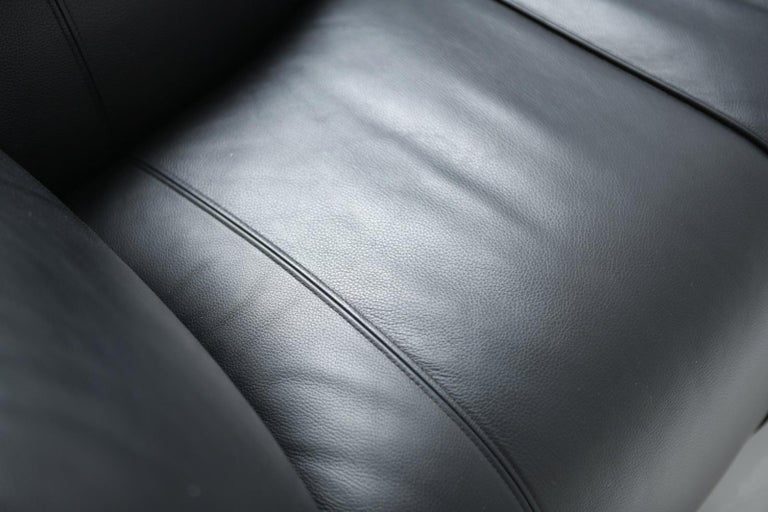 Late 20th Century Mid-Century Modern Sofa Le Bambole by Mario Bellini for B&B Italia, Leather For Sale