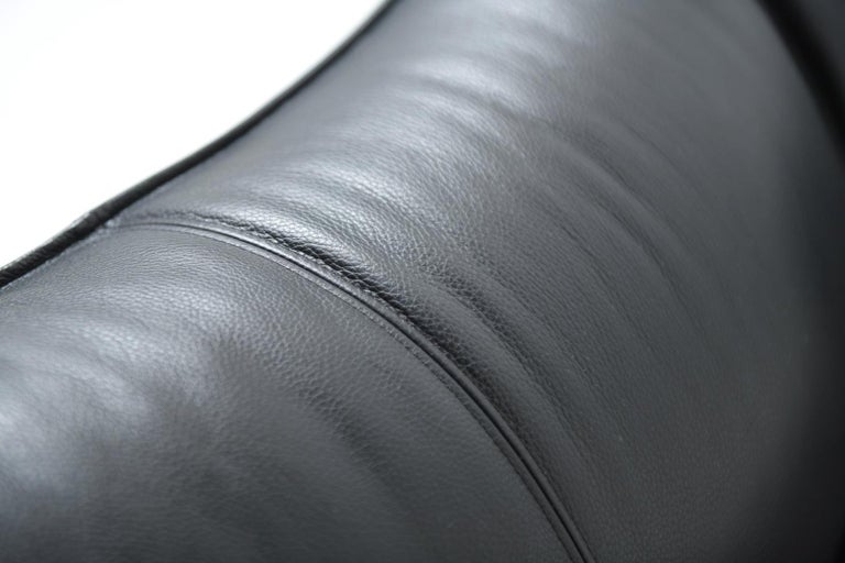 Mid-Century Modern Sofa Le Bambole by Mario Bellini for B&B Italia, Leather For Sale 1