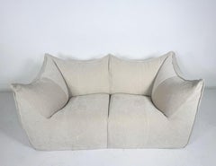 Divano moderno di metà secolo Modello Le Bambole di Mario Bellini per B&B Italia, anni '70