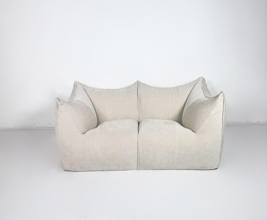 Mid-Century Modern Sofa Model Le Bambole by Mario Bellini for B&B Italia, 1970s For Sale 1