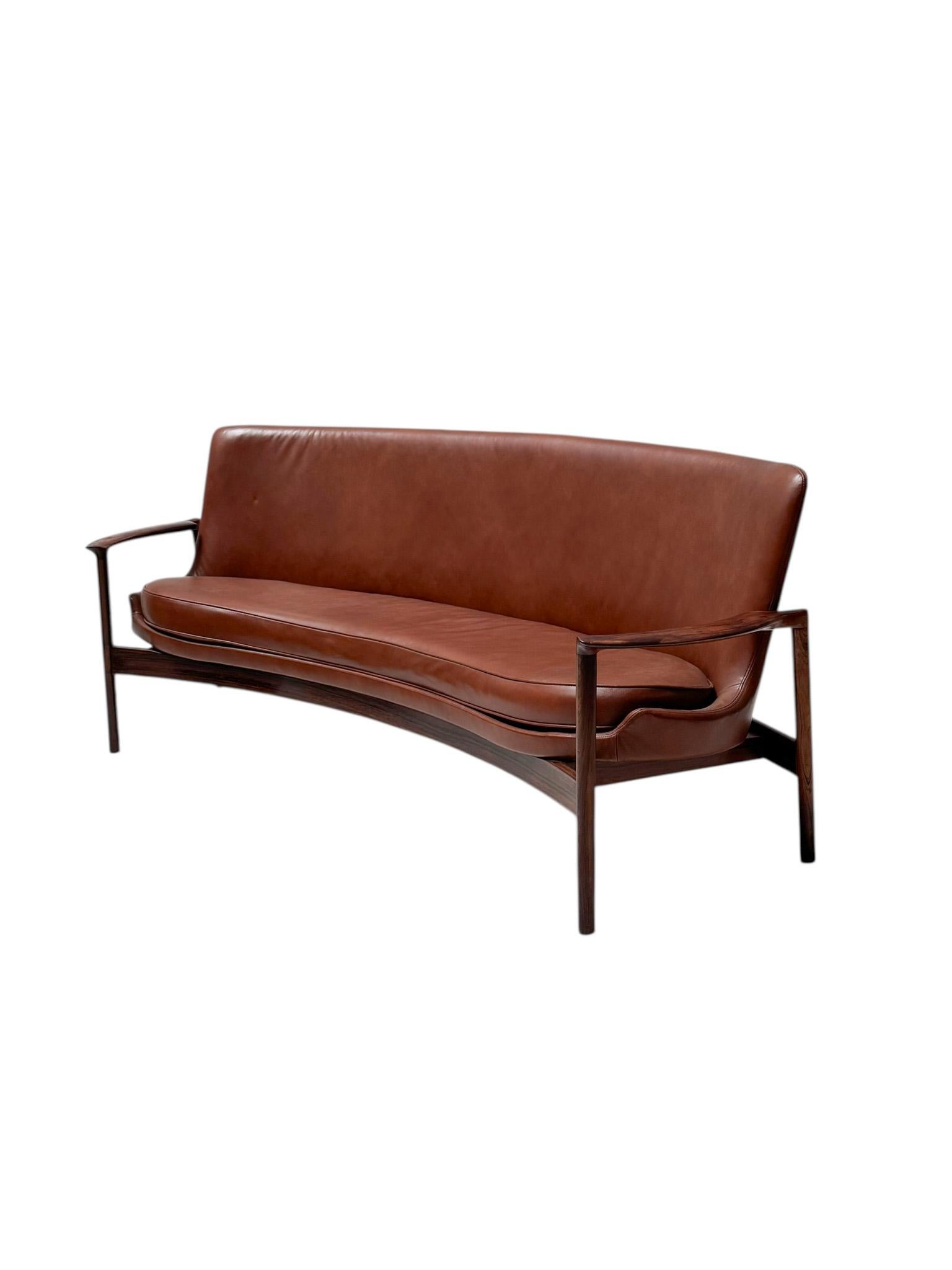 Mid-Century Modern Sofa or Bench by Ib Kofod-Larsen for Frõscher, 1970s For Sale 1