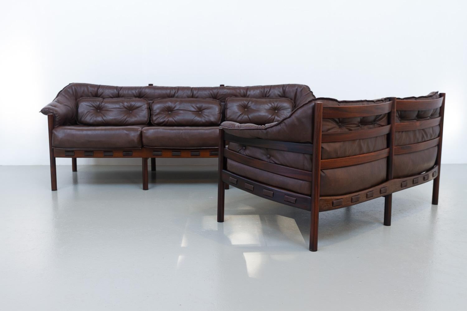 Mid-Century Modern Sofa Set by Ellekær & Norell for Coja Sweden, 1970s. In Good Condition For Sale In Asaa, DK