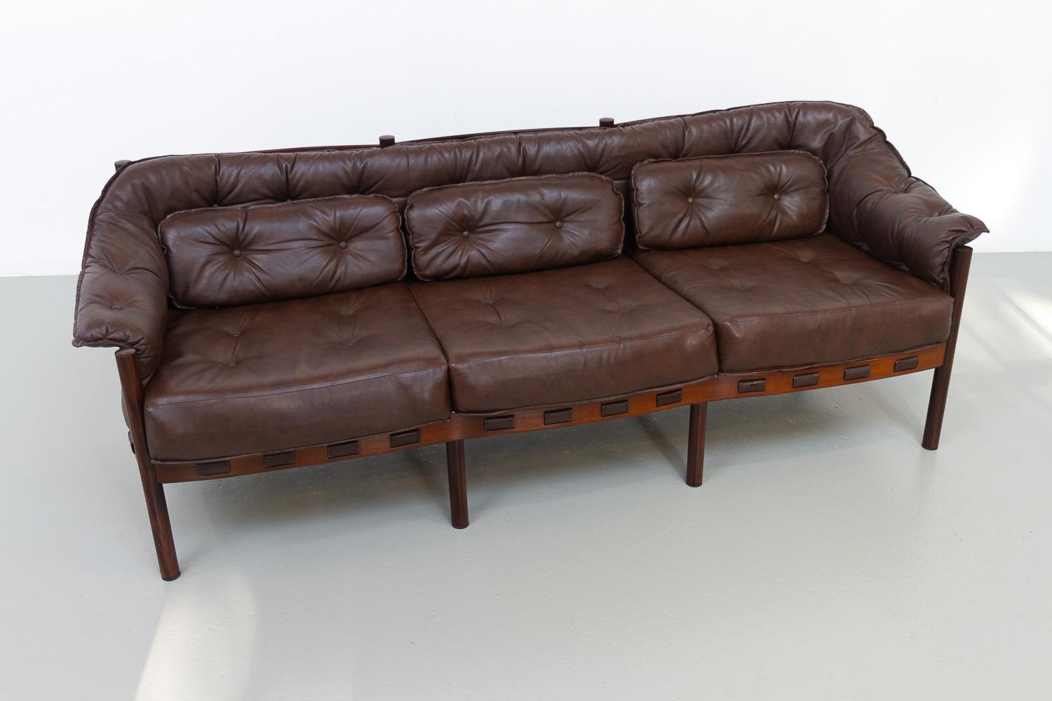 Late 20th Century Mid-Century Modern Sofa Set by Ellekær & Norell for Coja Sweden, 1970s. For Sale