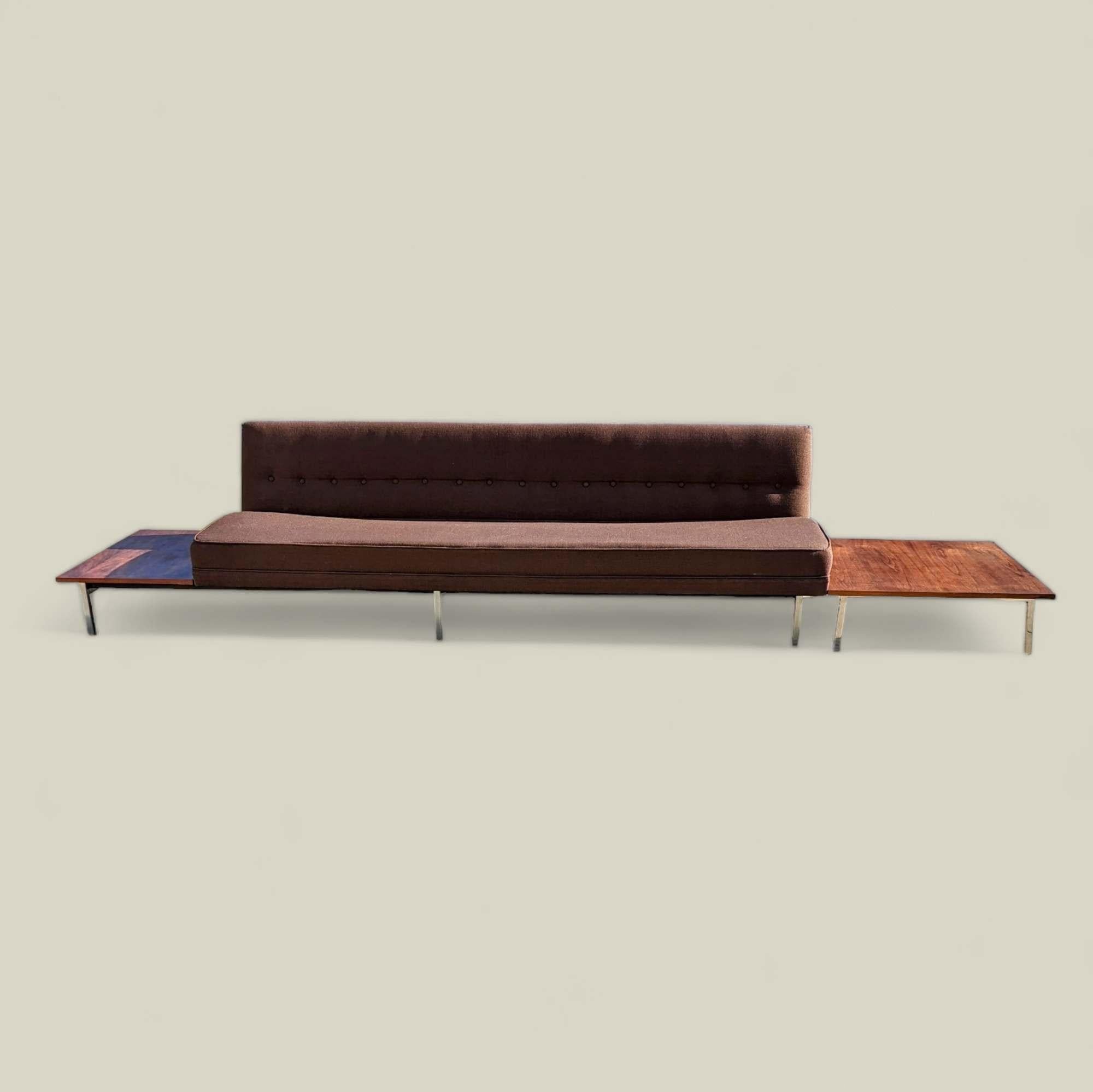 Canapé moderne du milieu du siècle avec tables d'appoint George Nelson pour Herman Miller en vente 7