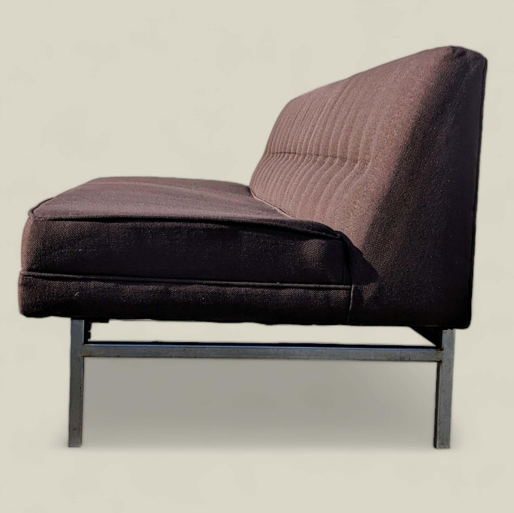 Canapé moderne du milieu du siècle avec tables d'appoint George Nelson pour Herman Miller en vente 2