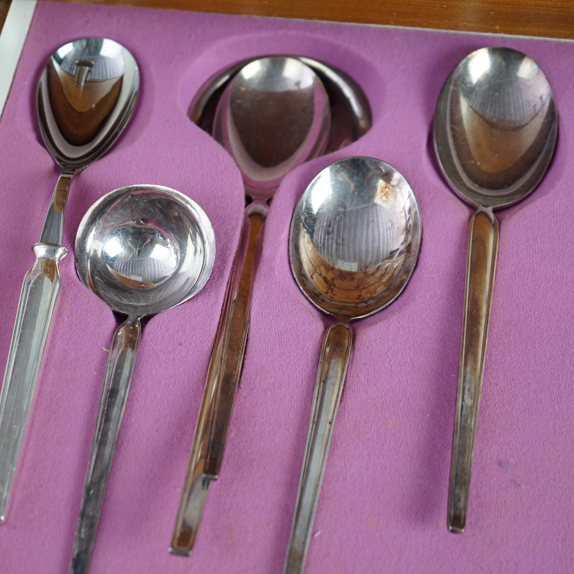 20th Century Mid Century Modern Sola Elite 179 Pieces of Flatware with Teakwood Chest 20thC