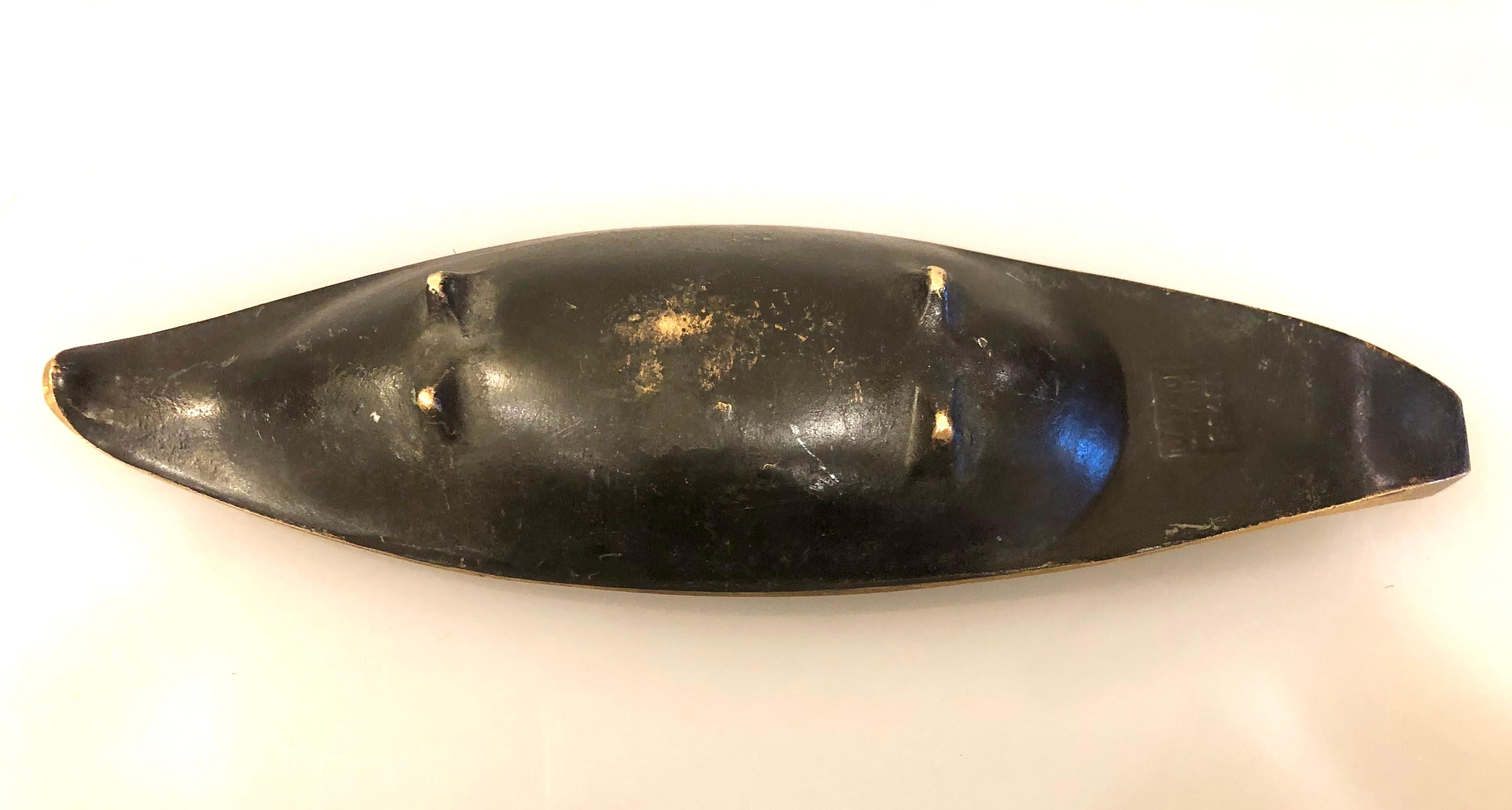 20th Century Mid-Century Modern Solid Brass Enameled Boat Shape Ashtray For Sale