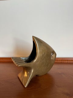 Mid Century Modern Solid Brass Fish Sculpture Ashtray