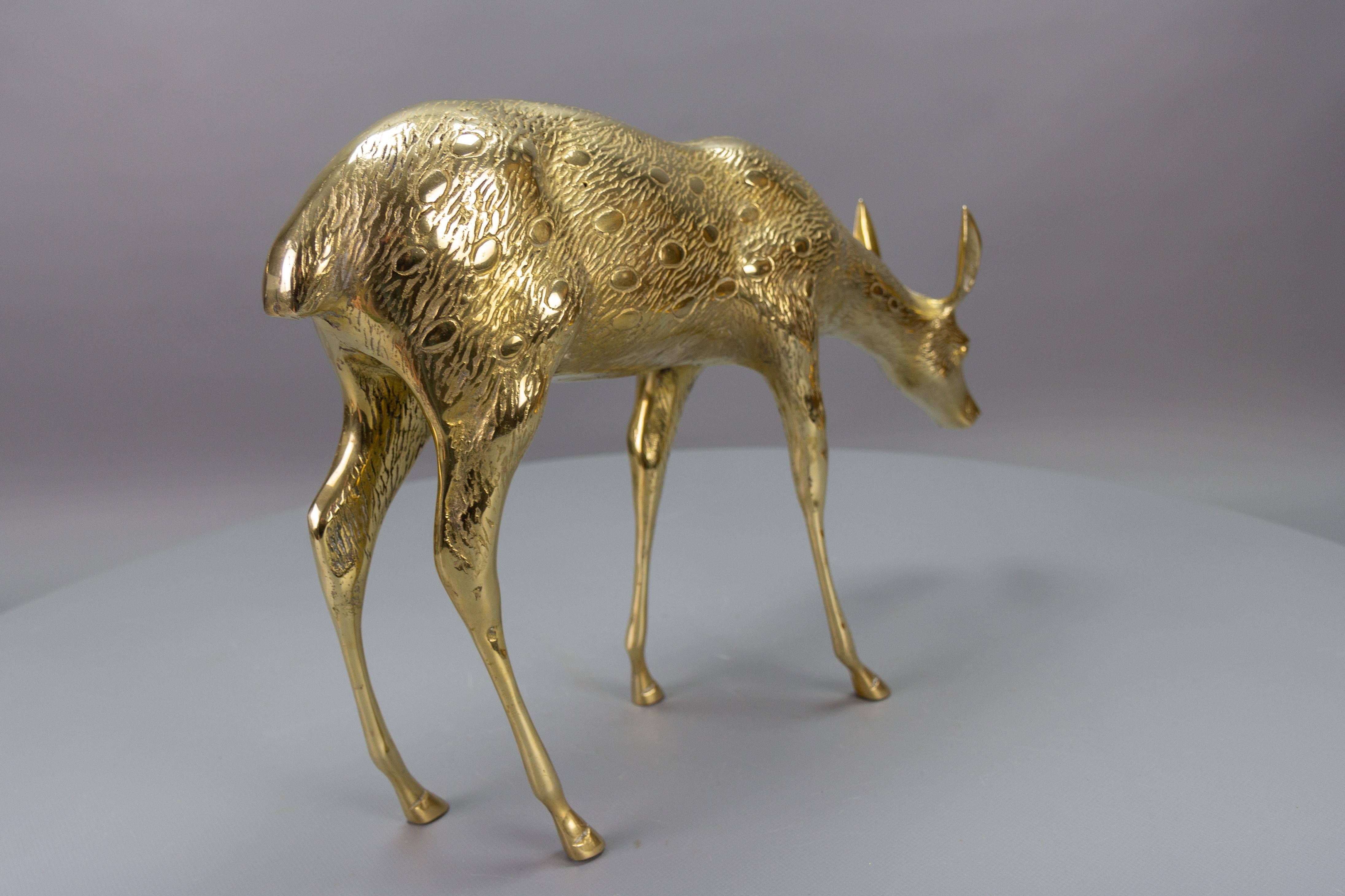 Mid-Century Modern Solid Brass Standing Doe Deer Sculpture For Sale 3