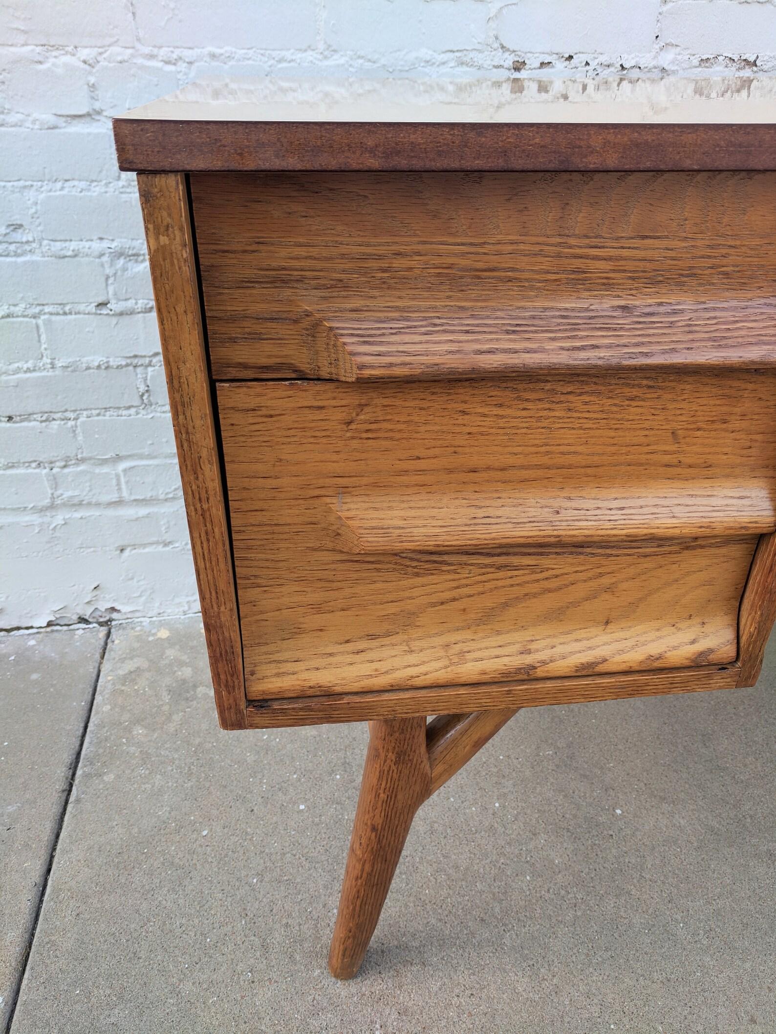 American Mid Century Modern Solid Oak Desk with Laminate Top For Sale
