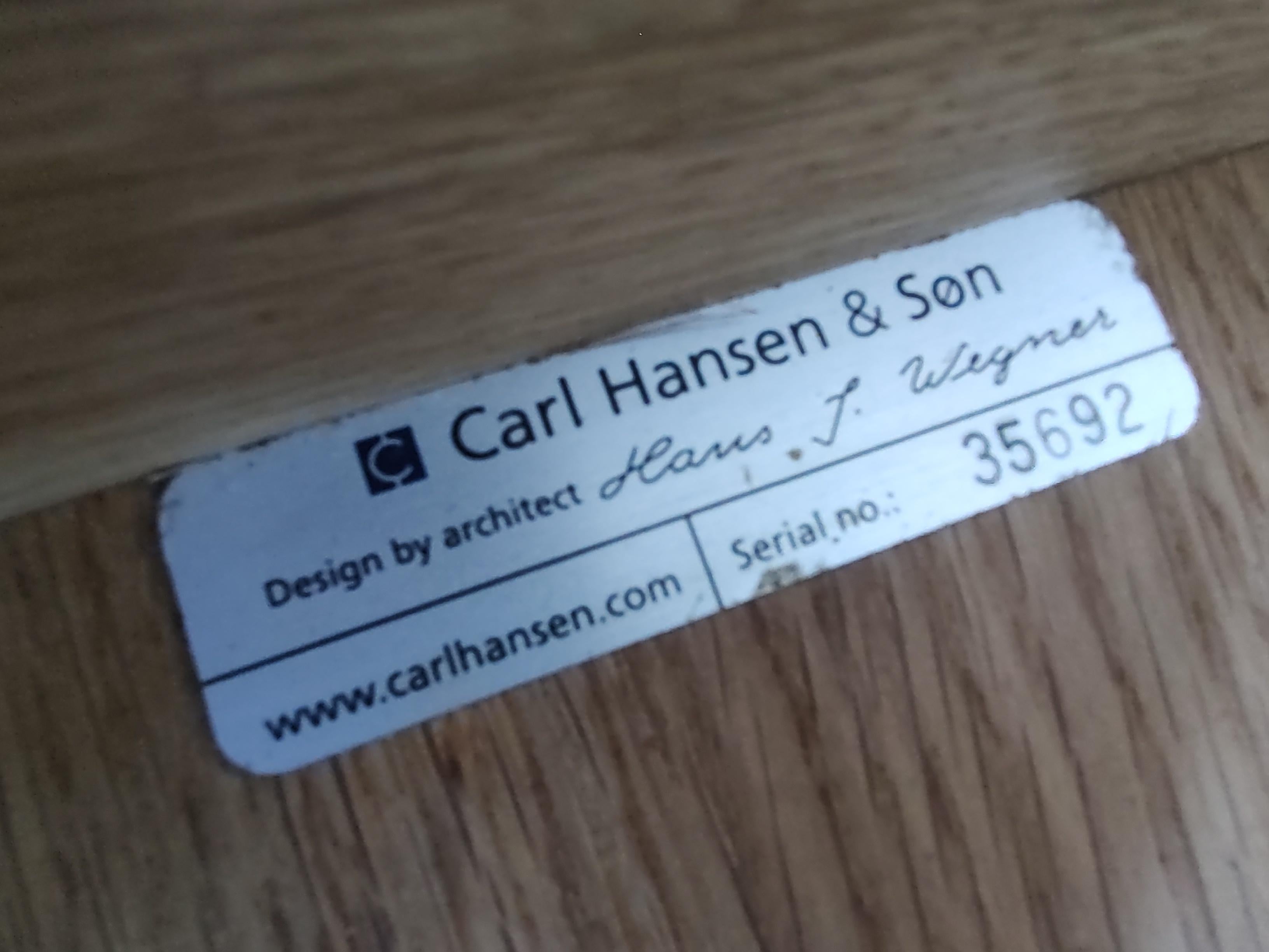 Mid Century Modern  Solid Oak & Teak Dining Table Hans Wegner for Carl Hansen For Sale 5