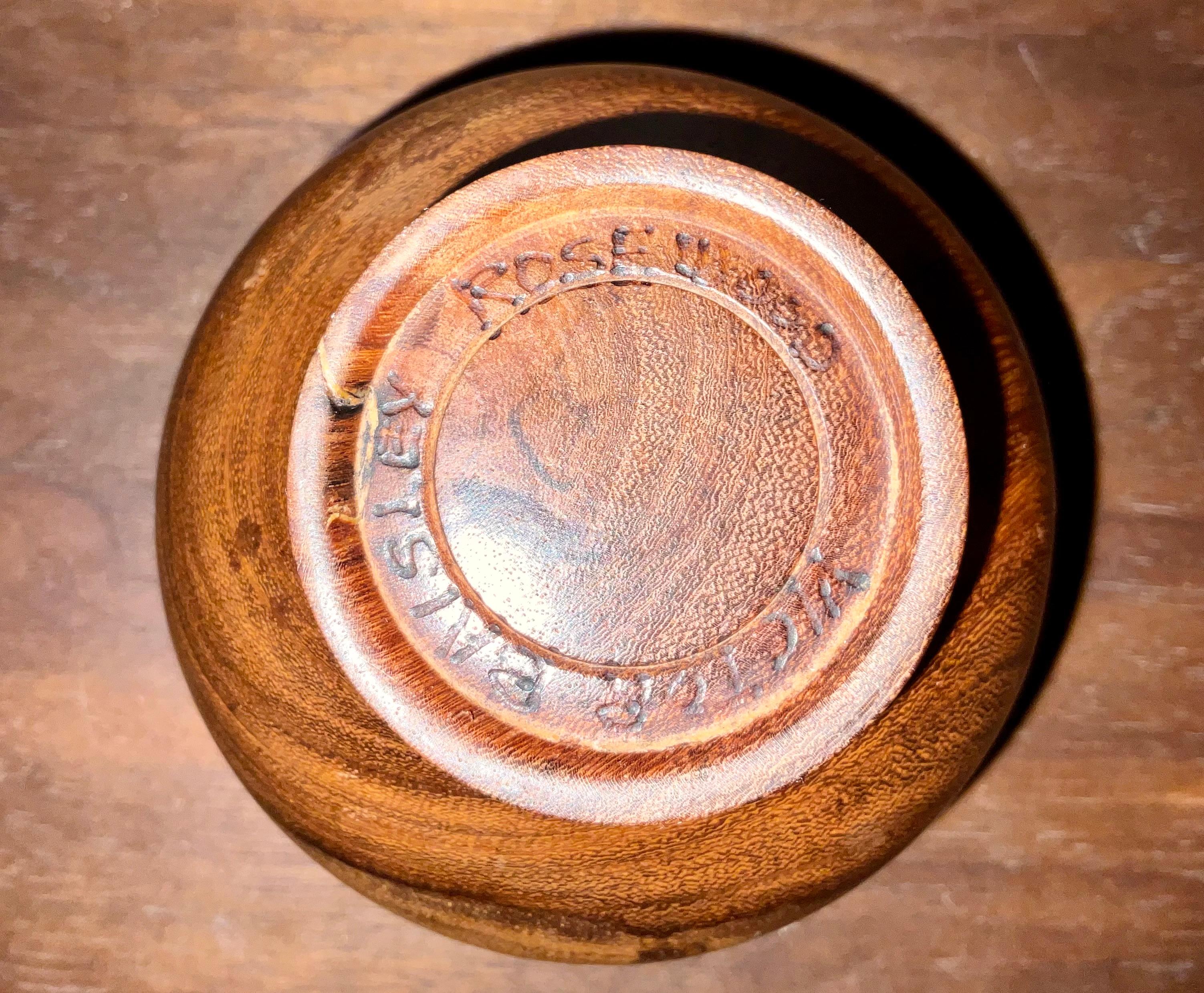Mid-Century moderno Vaso in legno massiccio di palissandro tornito di Victor Paidley, metà del secolo scorso in vendita