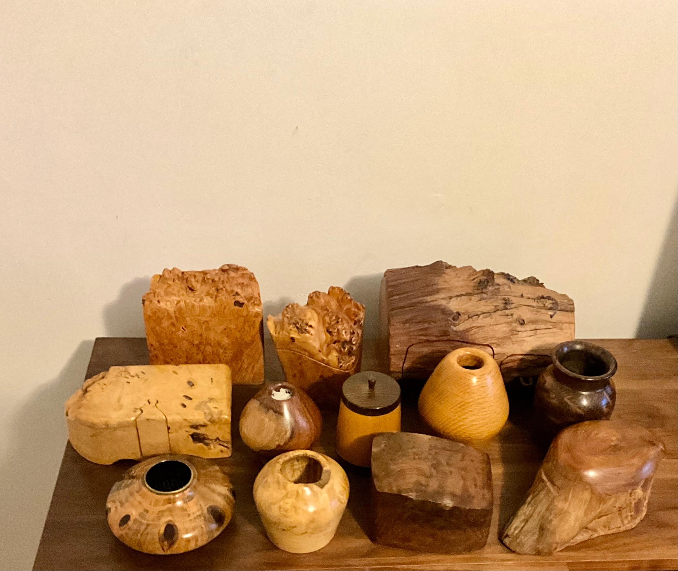 Americano Vaso in legno massiccio di palissandro tornito di Victor Paidley, metà del secolo scorso in vendita