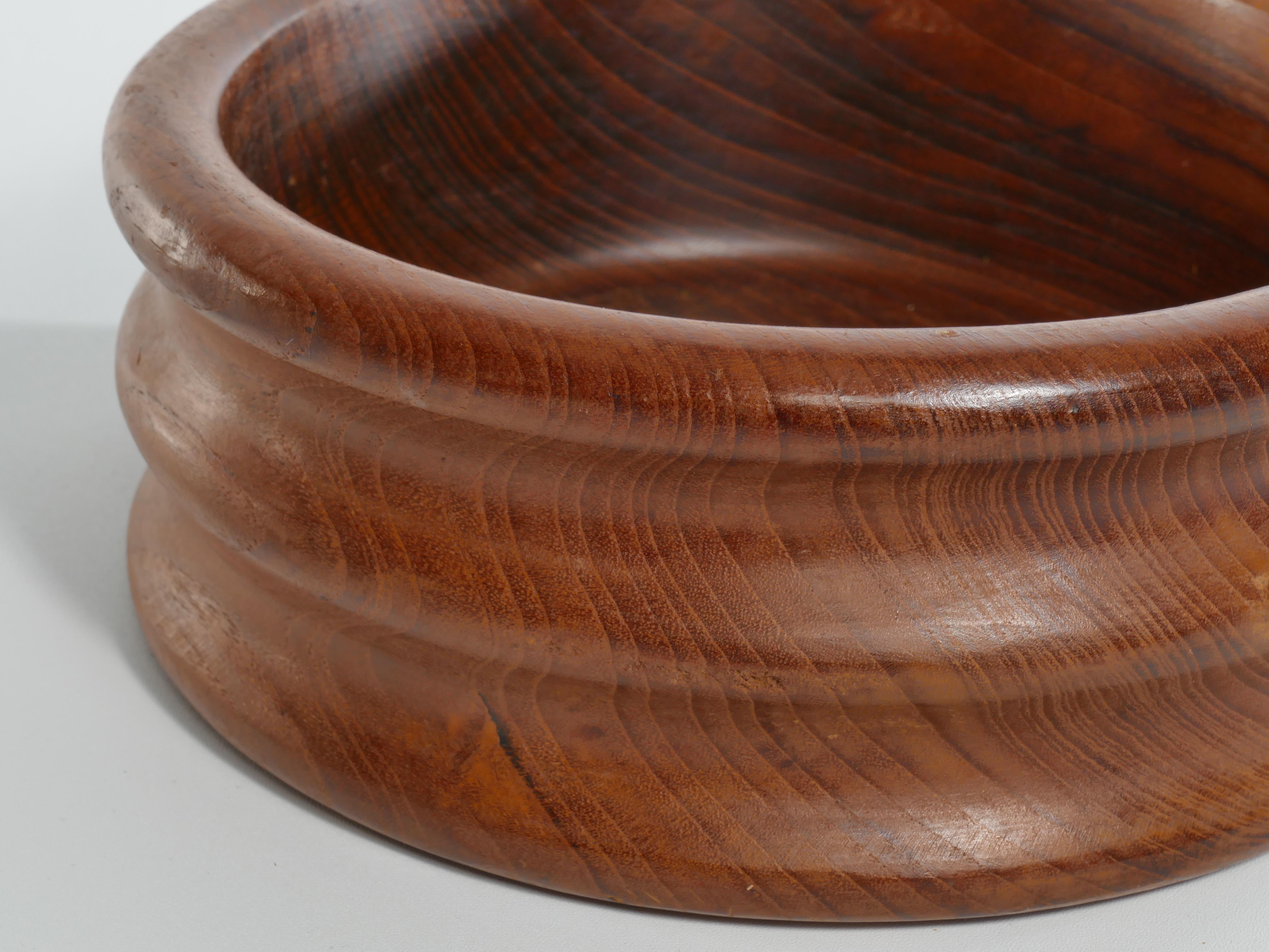Mid-Century Modern Solid Teak Fluted Wood Bowl by Dolphin, Thailand 10
