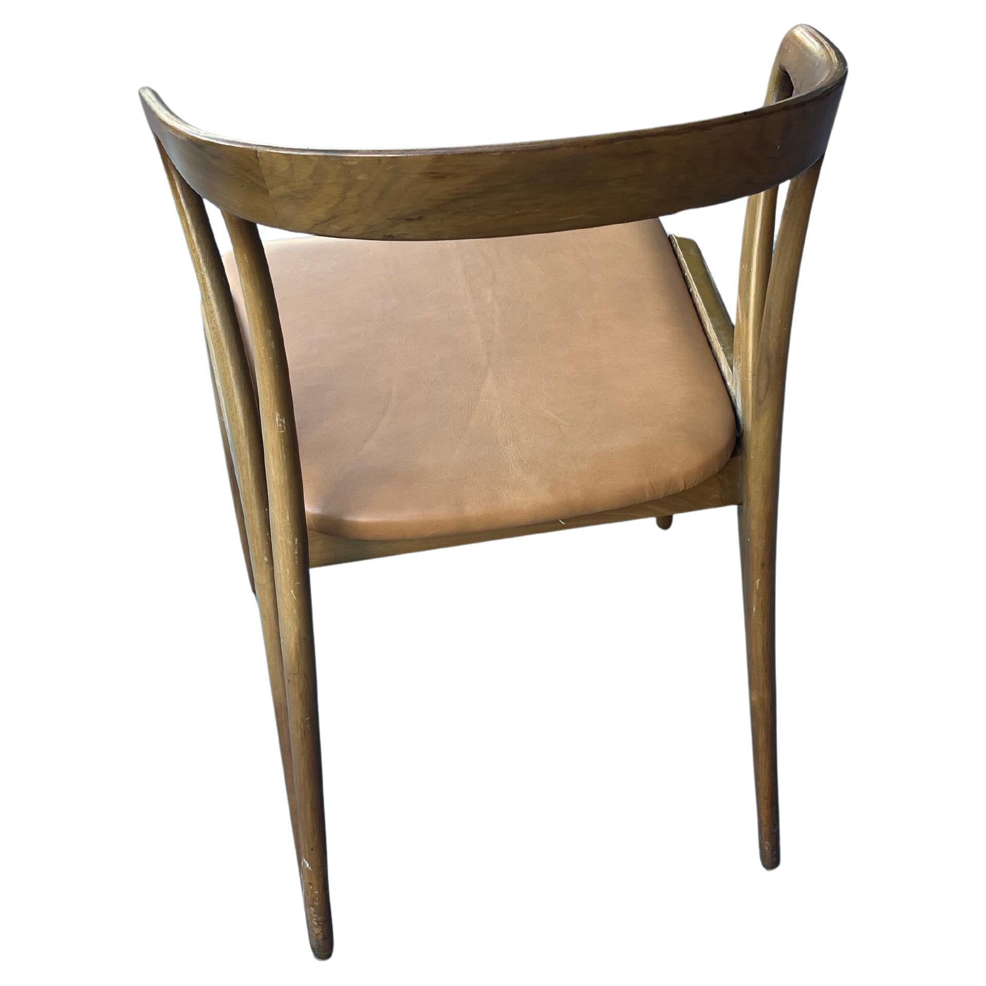 Chaise rare en noyer massif du milieu du siècle dernier par Bertha Schaefer pour Singer & Sons Bon état - En vente à San Diego, CA