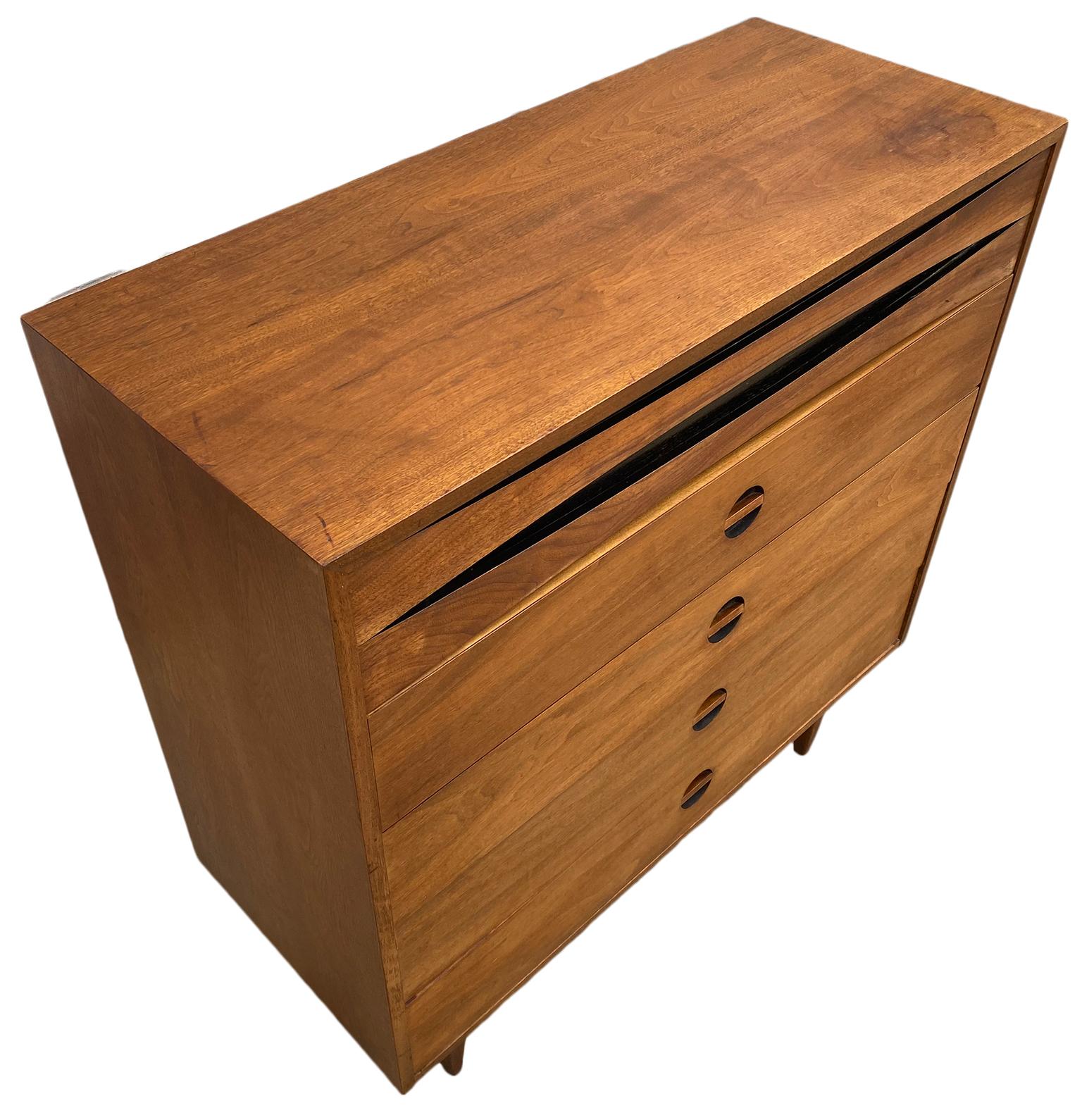 Mid-Century Modern Solid Walnut Tall Dresser Style of Arne Vodder In Good Condition In BROOKLYN, NY