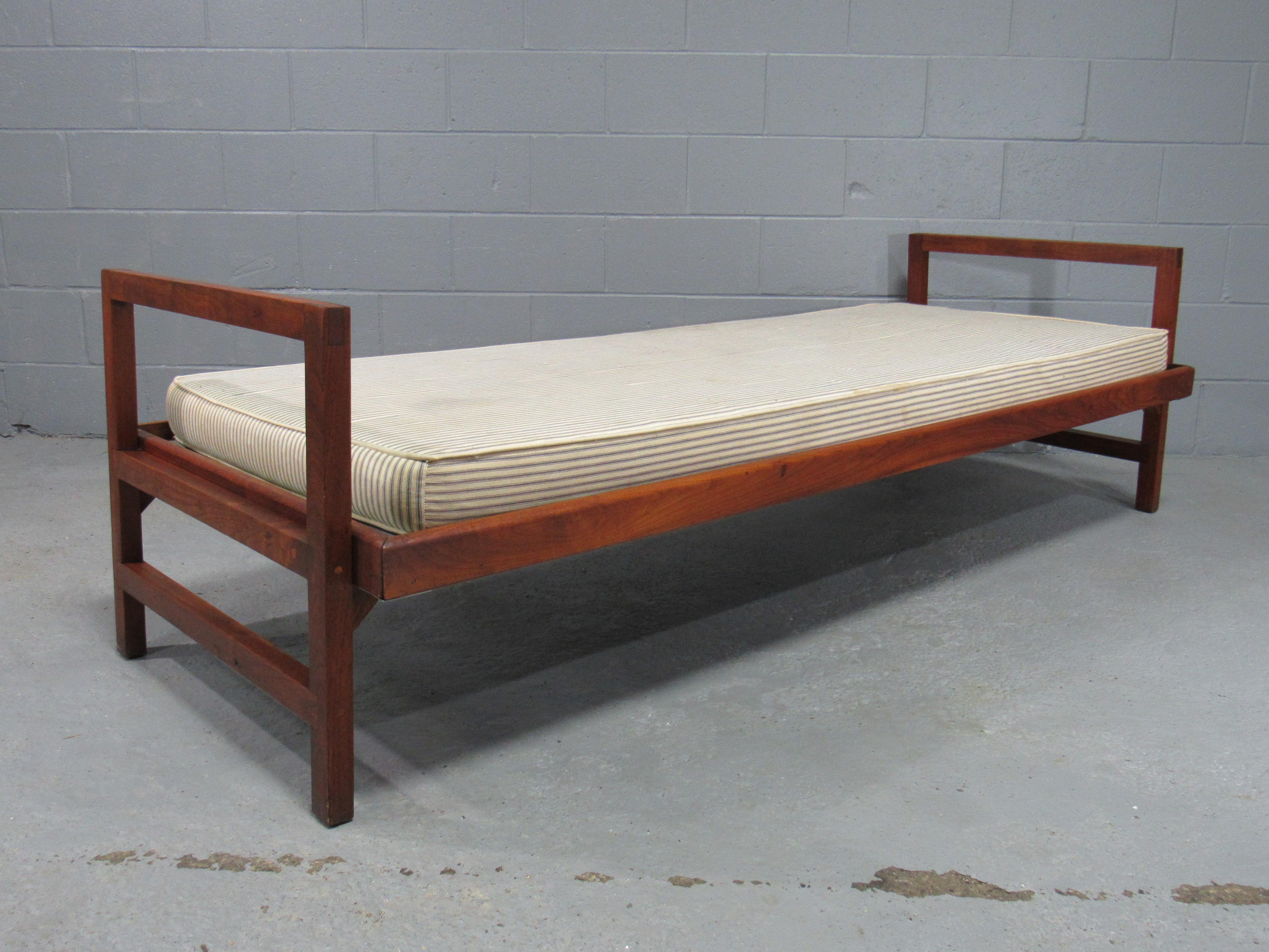 Mid-Century Modern Solid Walnut Trundle Pull-Out Daybed by Design Research 2