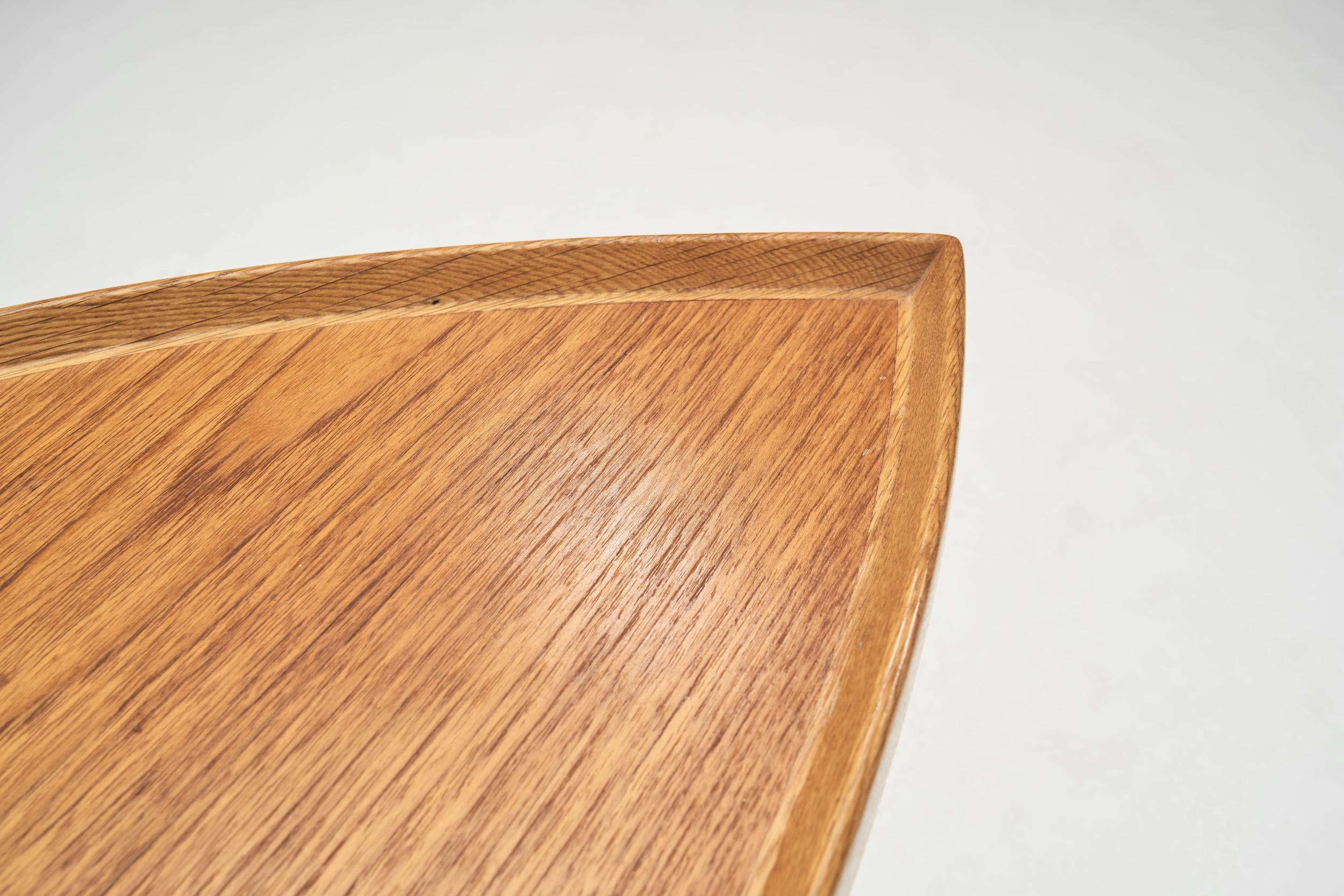 Mid-Century Modern Solid Wood Side Table, Sweden 1950s For Sale 3