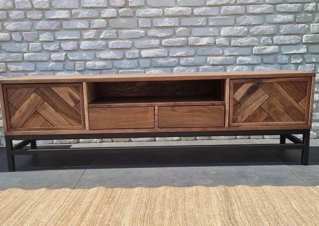 Whether you call it TV unit, TV stand, Media Center, Media Console or Sideboard, Orhun is simple, while the texture and details on the cabinet doors delivers warmth of walnut wood to your environment and can match a Mid-Century style very well. As
