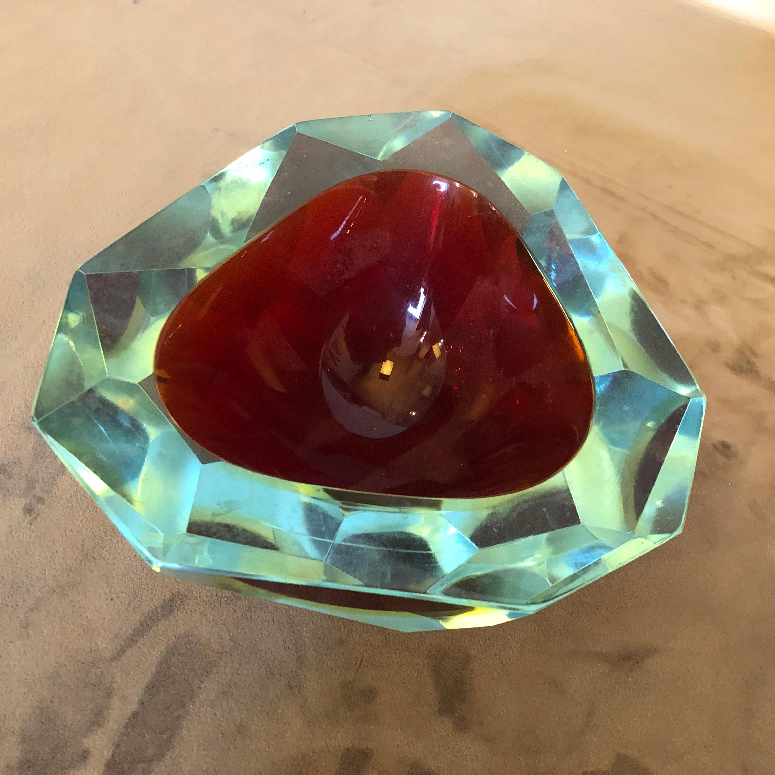 A red and green Murano glass ashtray made in Italy in the 1970s. It's in perfect conditions.