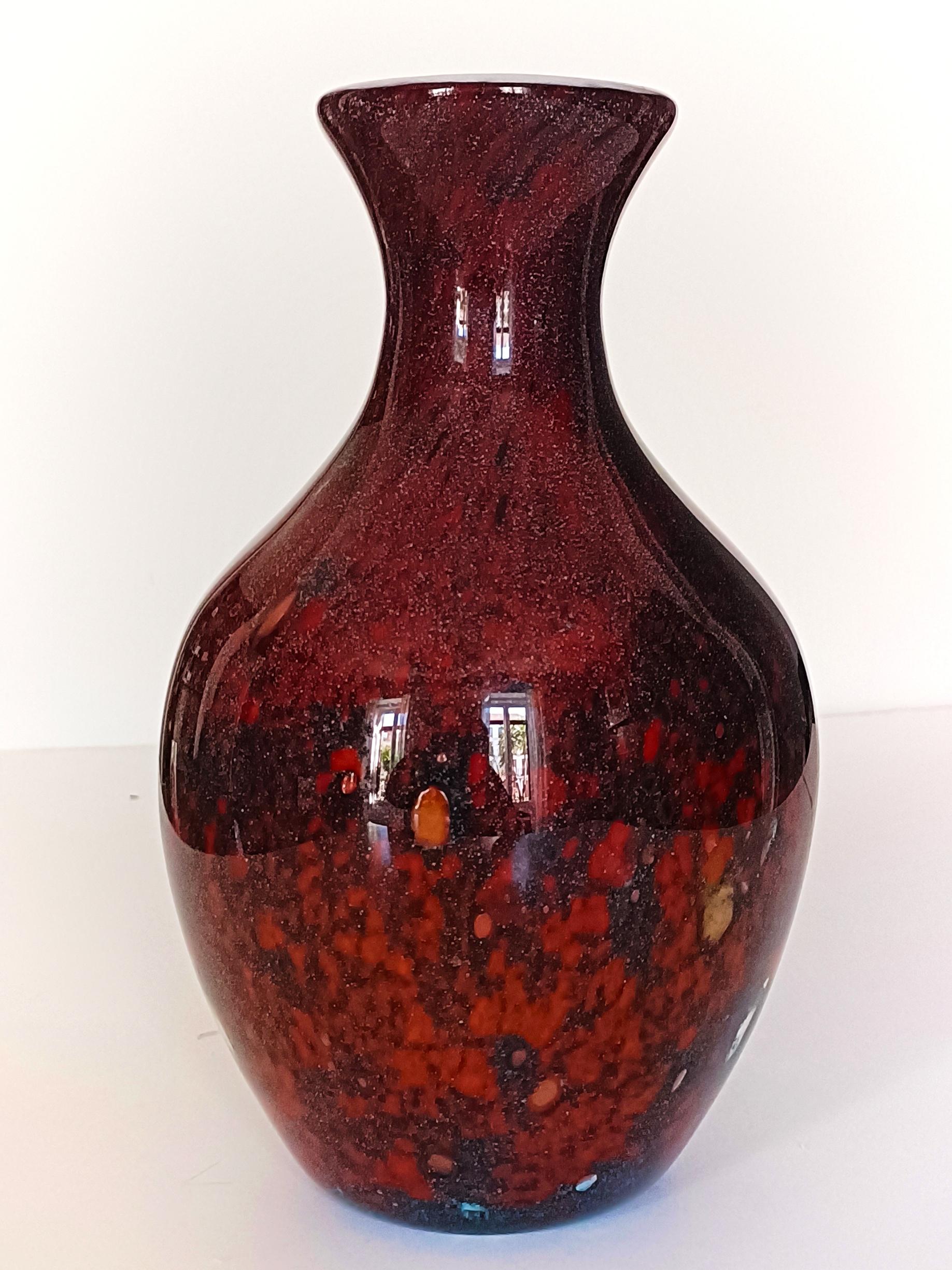 Italian Vintage Mid Century Modern Hand Blown Sommerso Murano Glass Vase, Italy, 1950s For Sale