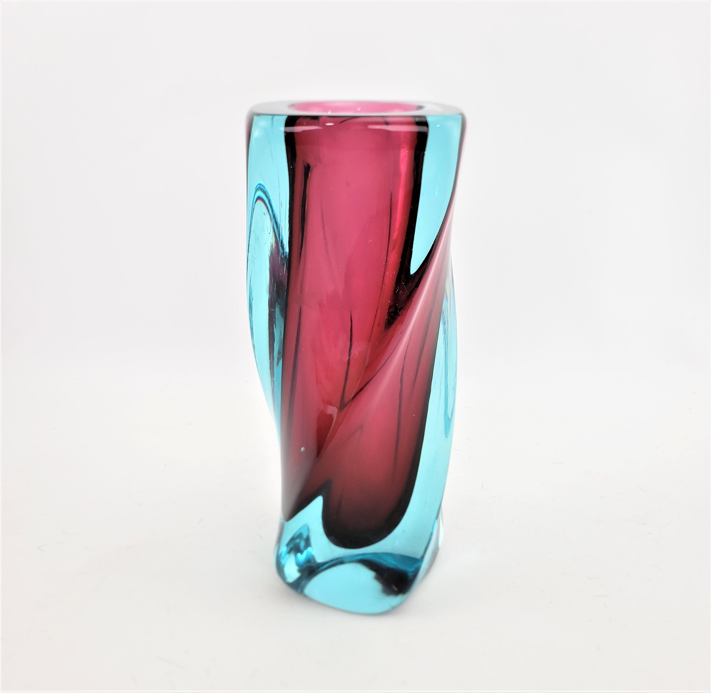 20th Century Mid-Century Modern Sommerso Murano Spiral Art Glass Vase