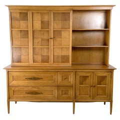 Mid-Century Modern “Sophisticate” Hutch by Tomlinson