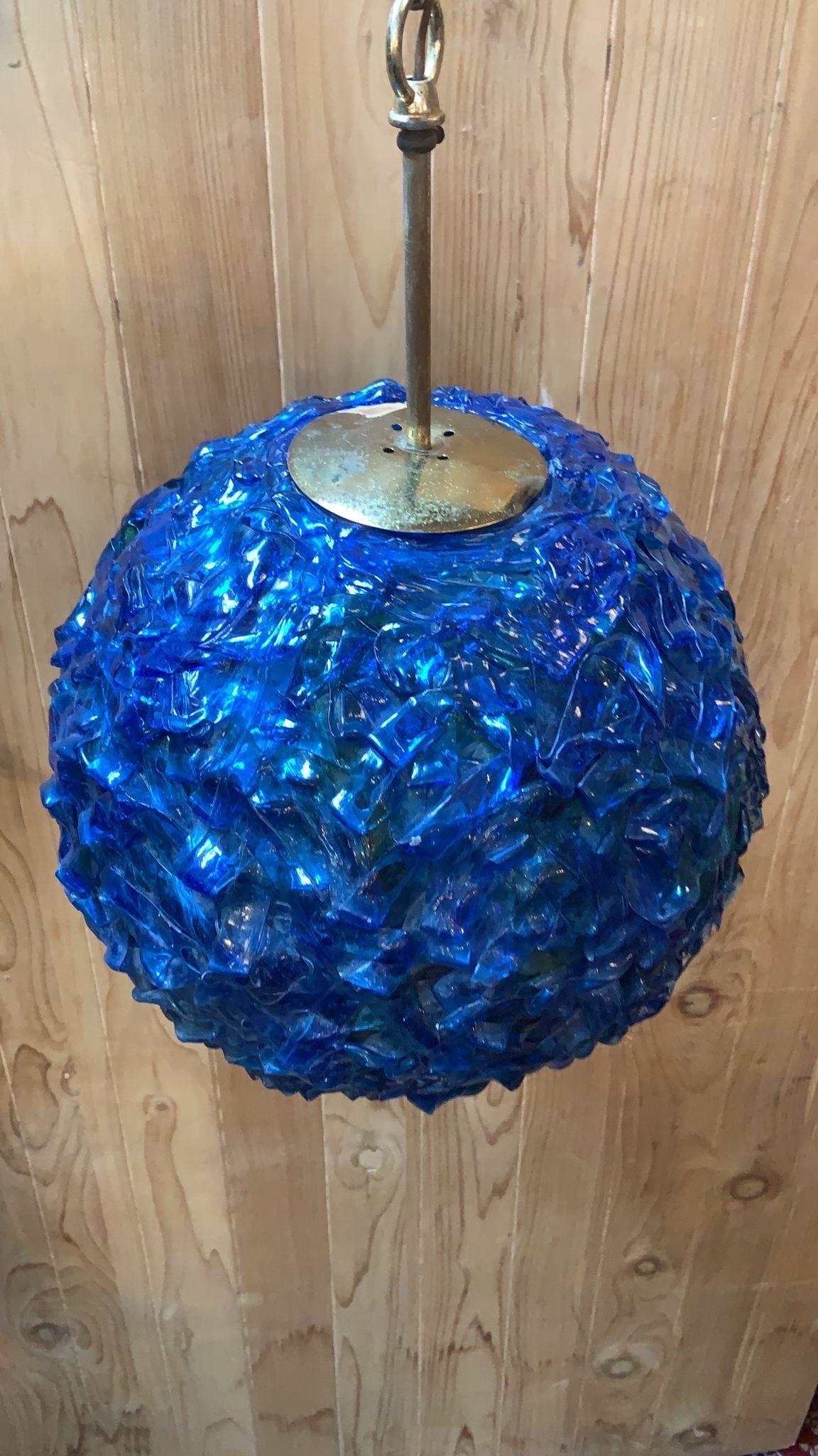 Mid-Century Modern Space Age Atomic Blue Acrylic Spaghetti Ribbon Pendant Lamp For Sale 2