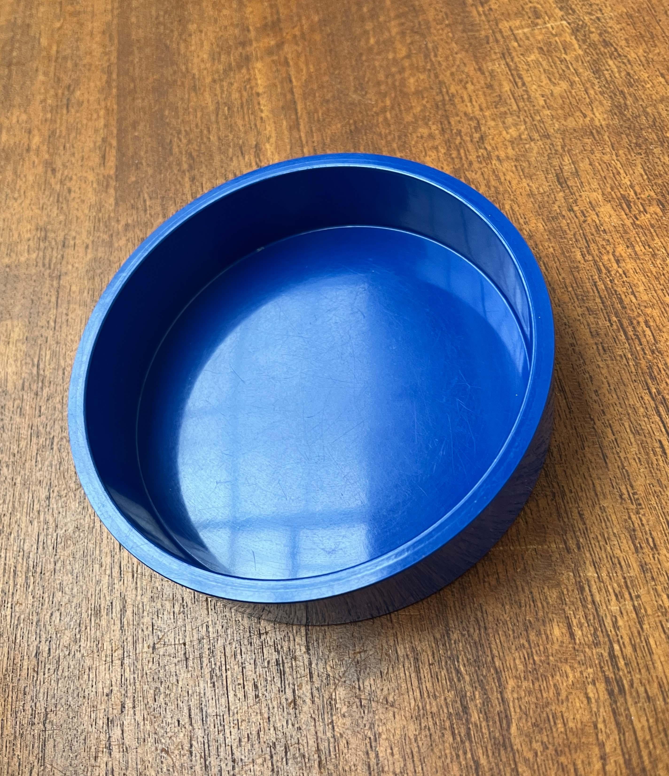 Ciotola blu di metà secolo Modern AGE di decembre, Finlandia, anni '60 in vendita 6