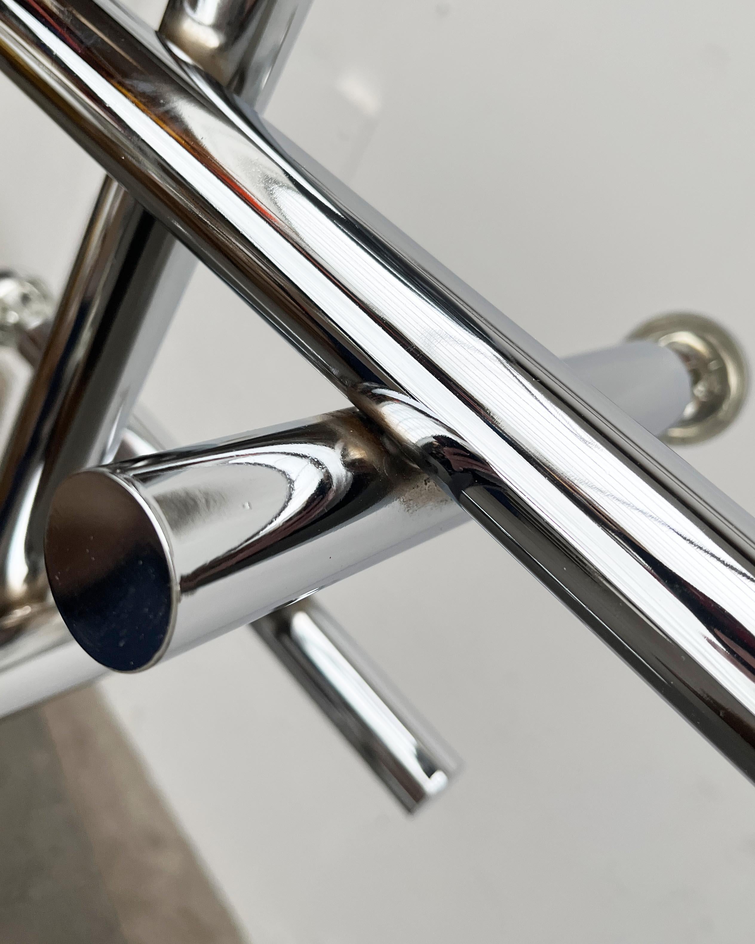 Svizzero Lampada da soffitto in cromo di Temde, Svizzera, anni '60, Modern Age, metà del secolo scorso in vendita