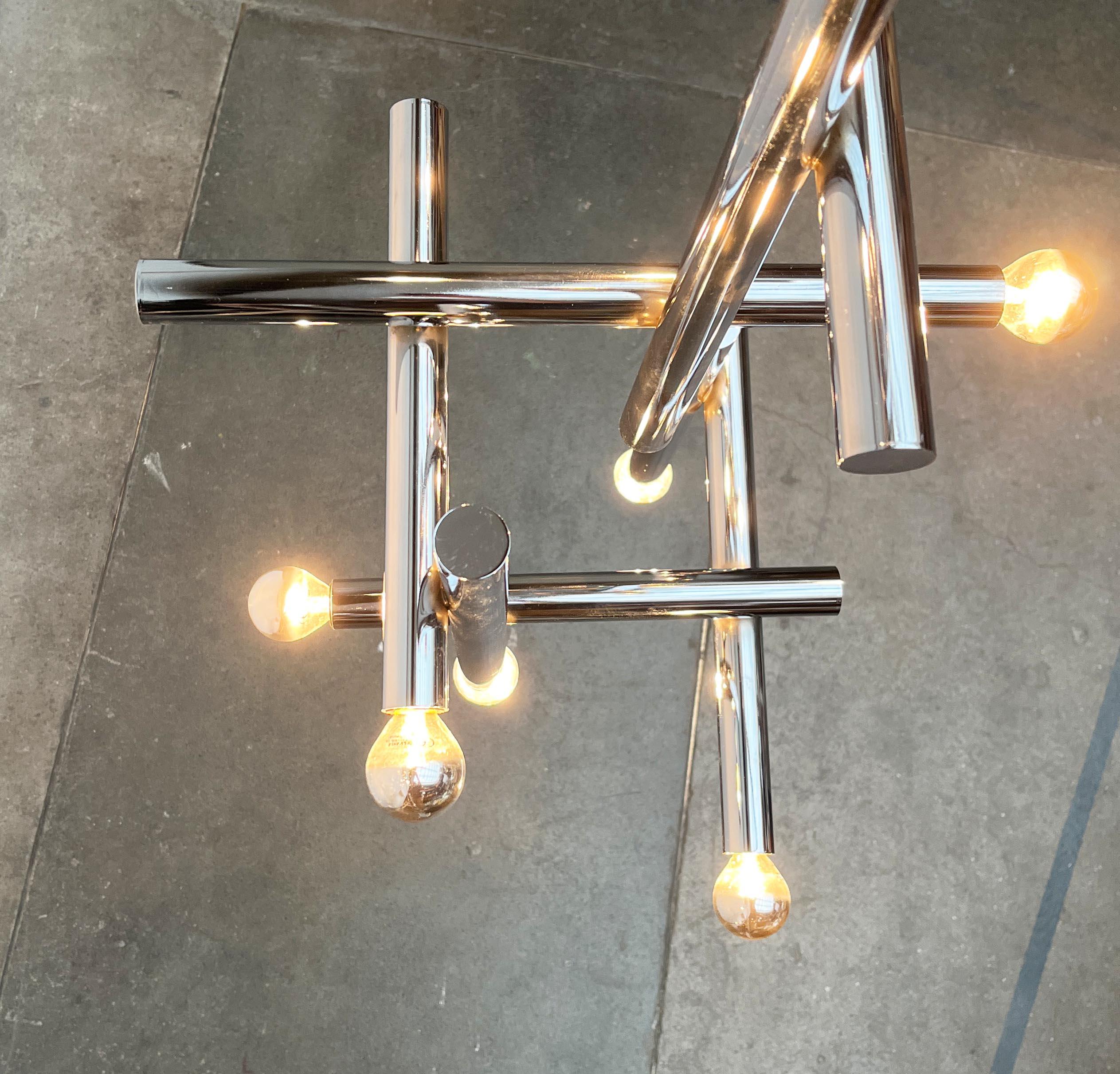 Lampada da soffitto in cromo di Temde, Svizzera, anni '60, Modern Age, metà del secolo scorso In condizioni buone in vendita a Hamburg, DE