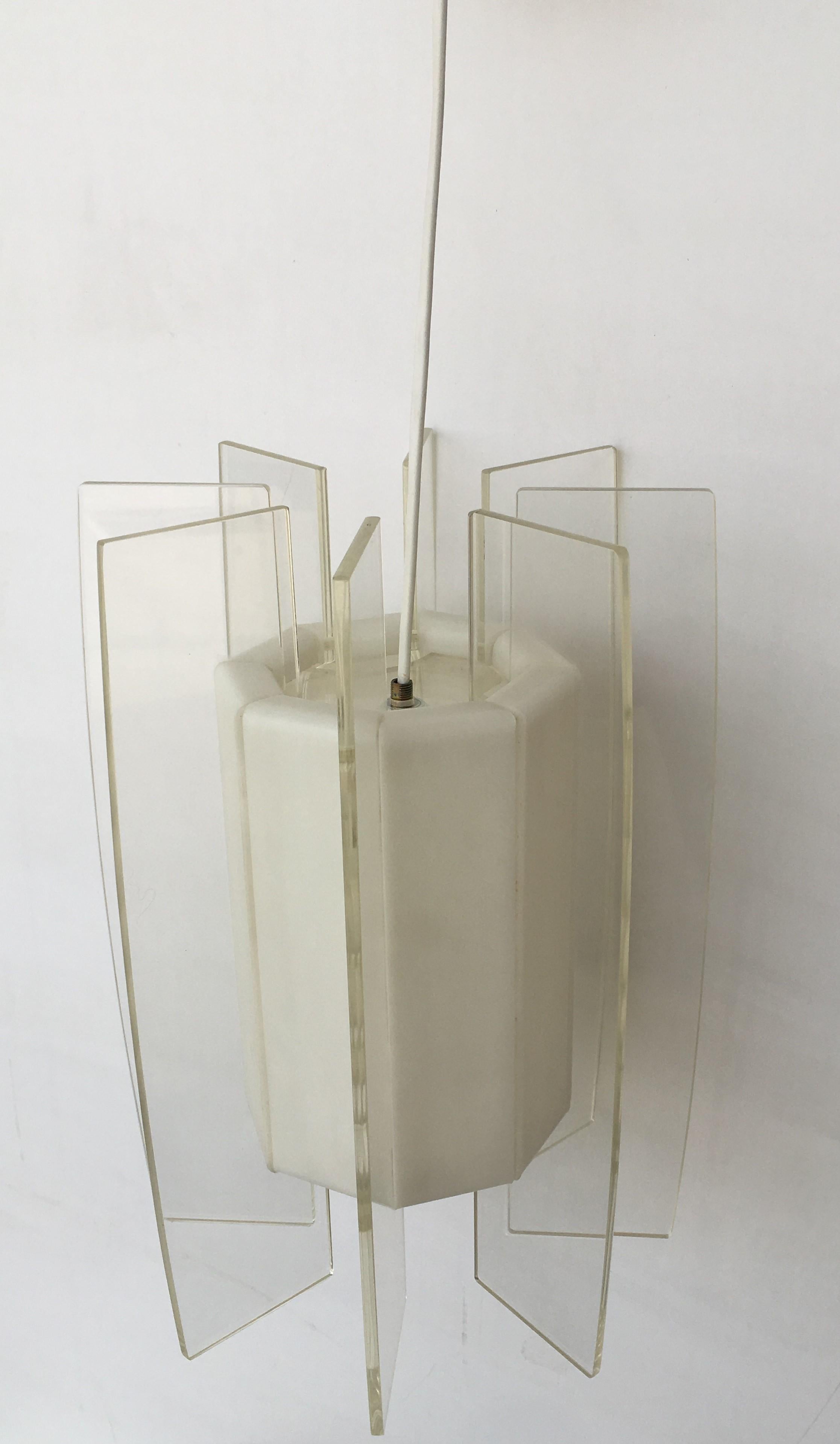 Lampe pendante blanche et transparente de l'ère du Space Age, de style Mid-Century Modern.